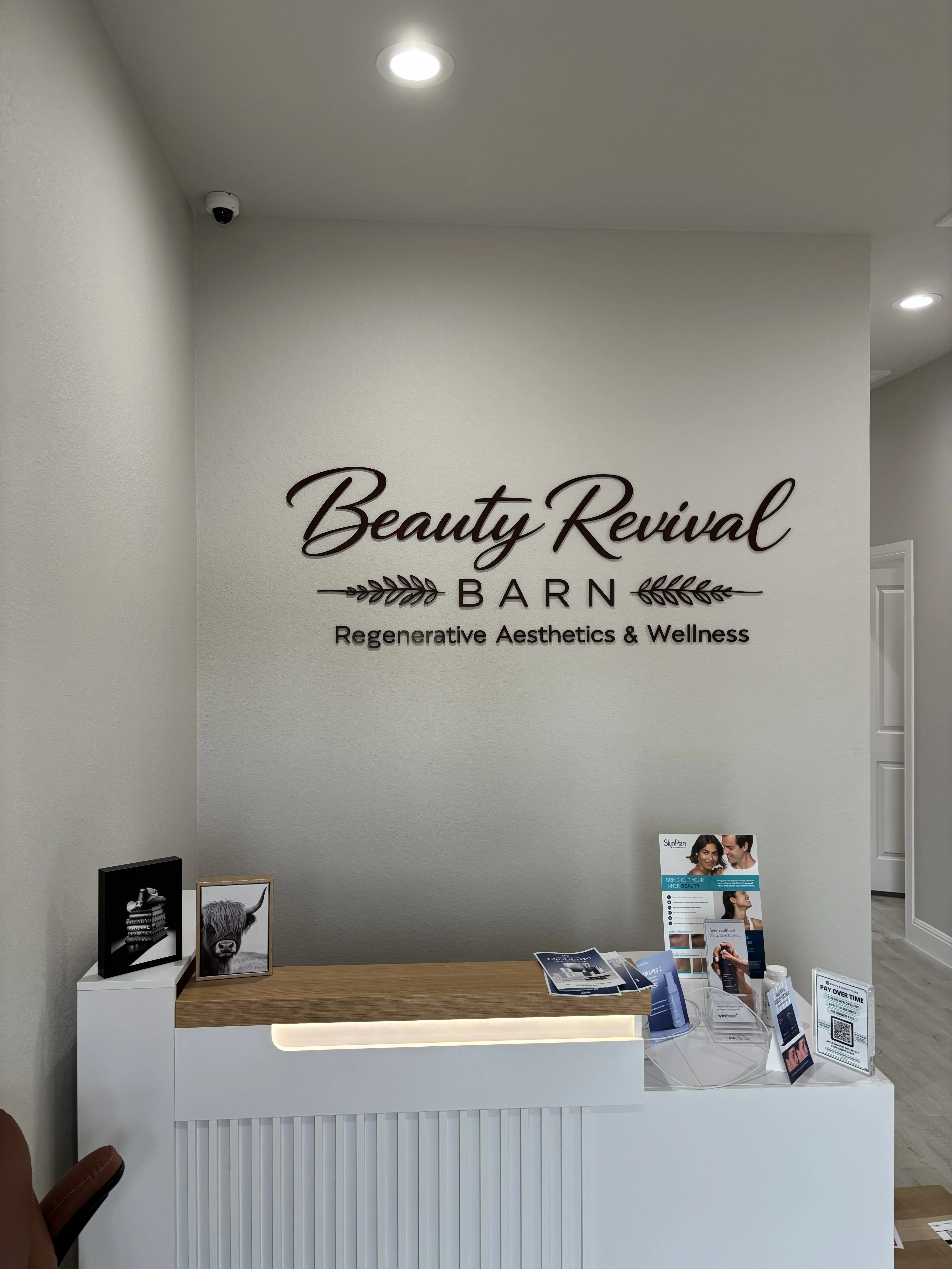 Custom Decals & Vinyl Stickers