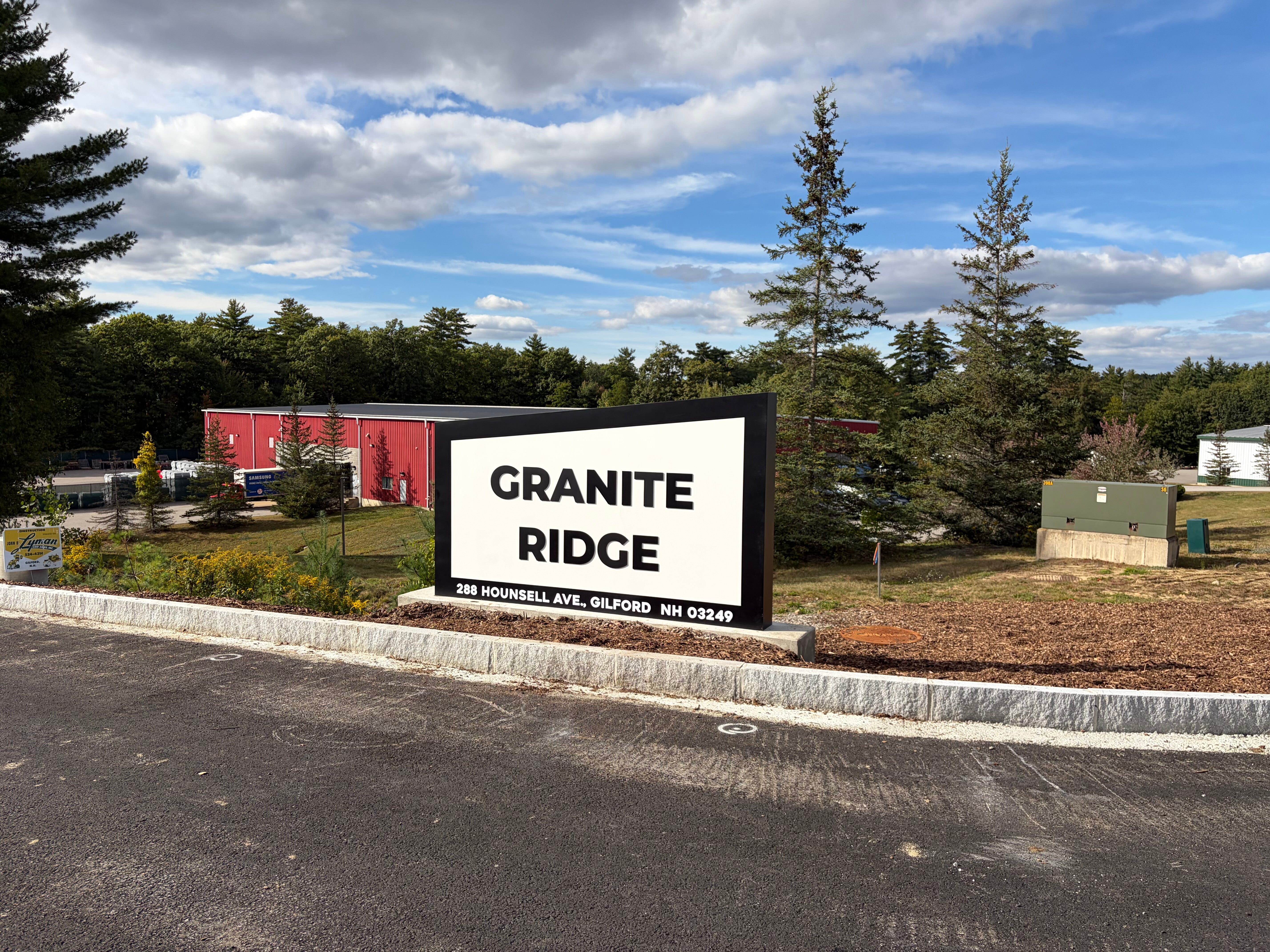 Monument Signs in NH: Shapes, Lighting, and Finishes That Fit the Site