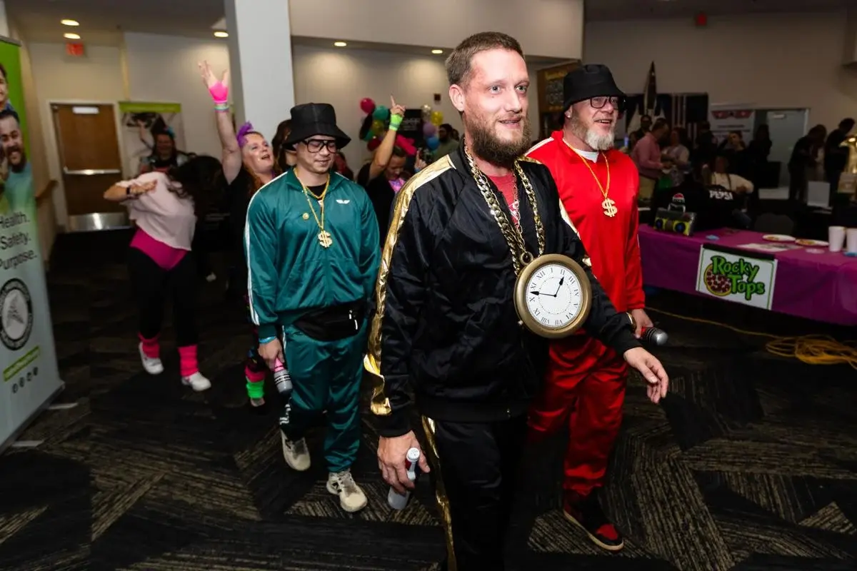 Signarama Rivercities Rocks the '80s While Celebrating 40 Years of Signarama!