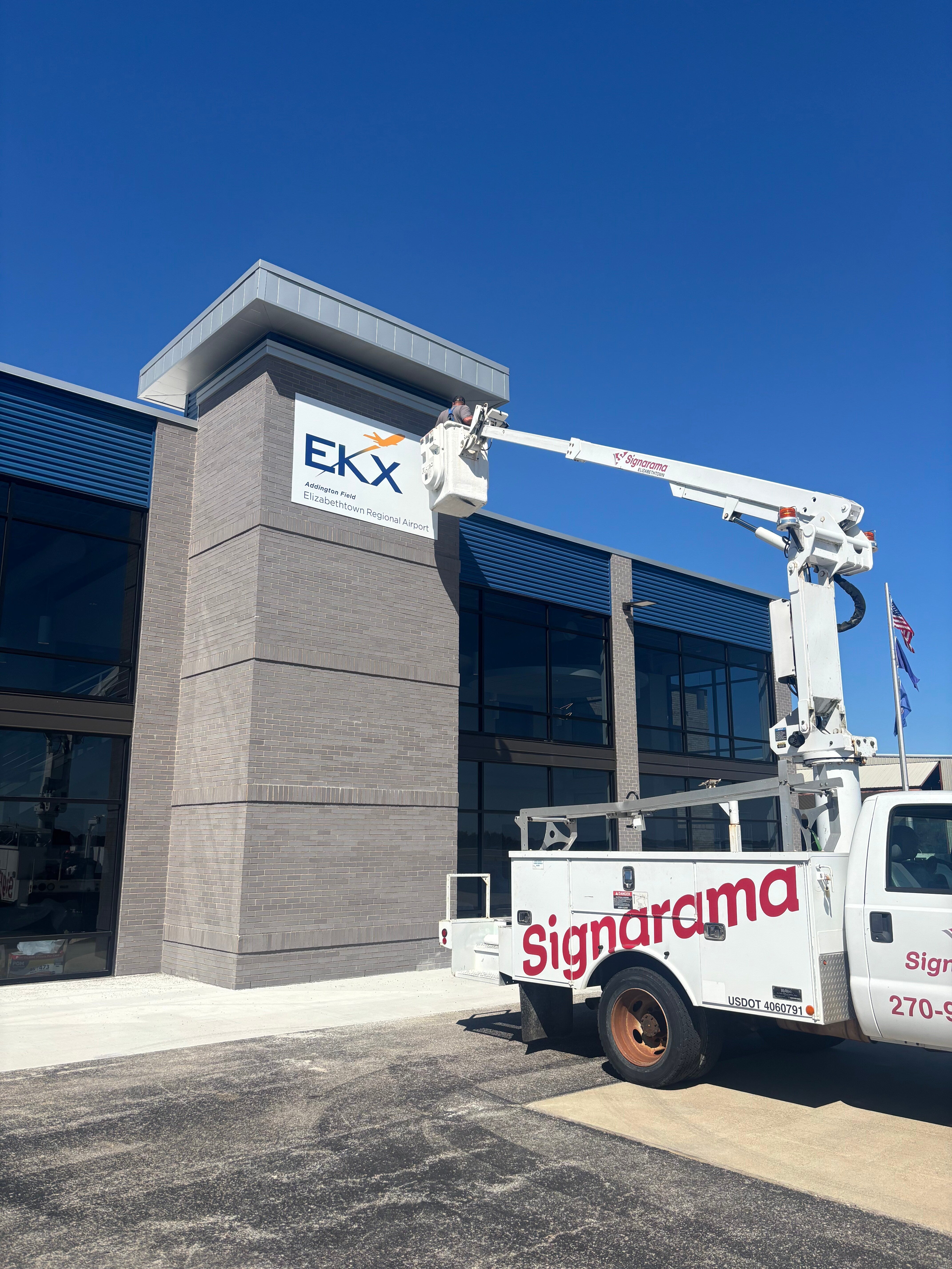 Custom Airport Building Signs & Window Graphics | Elizabethtown KY