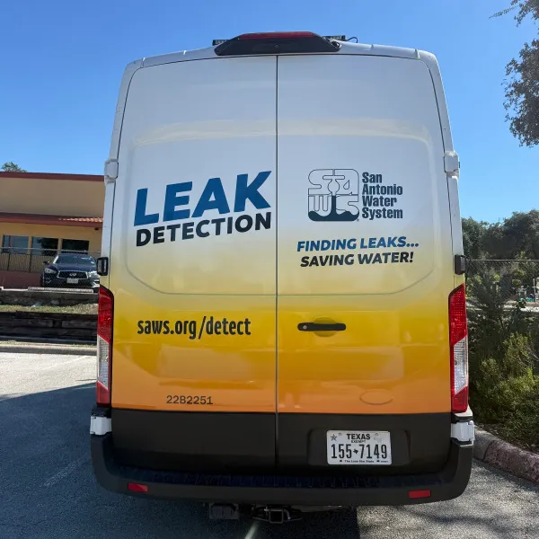 Leak Detection_SAWS_Rear Van Graphics