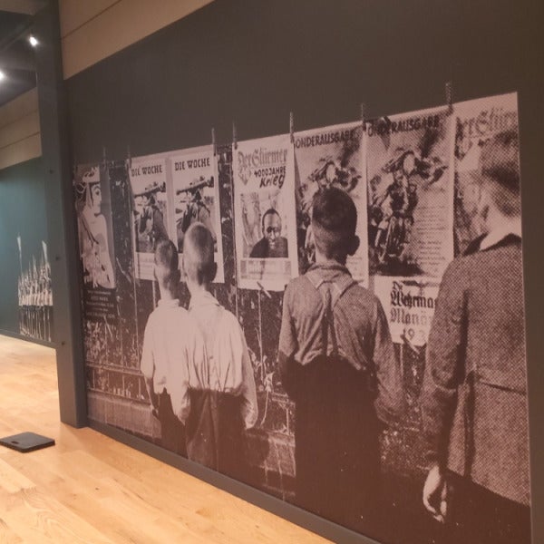 The Zekelman Holocaust Center | Farmington Hills Museum