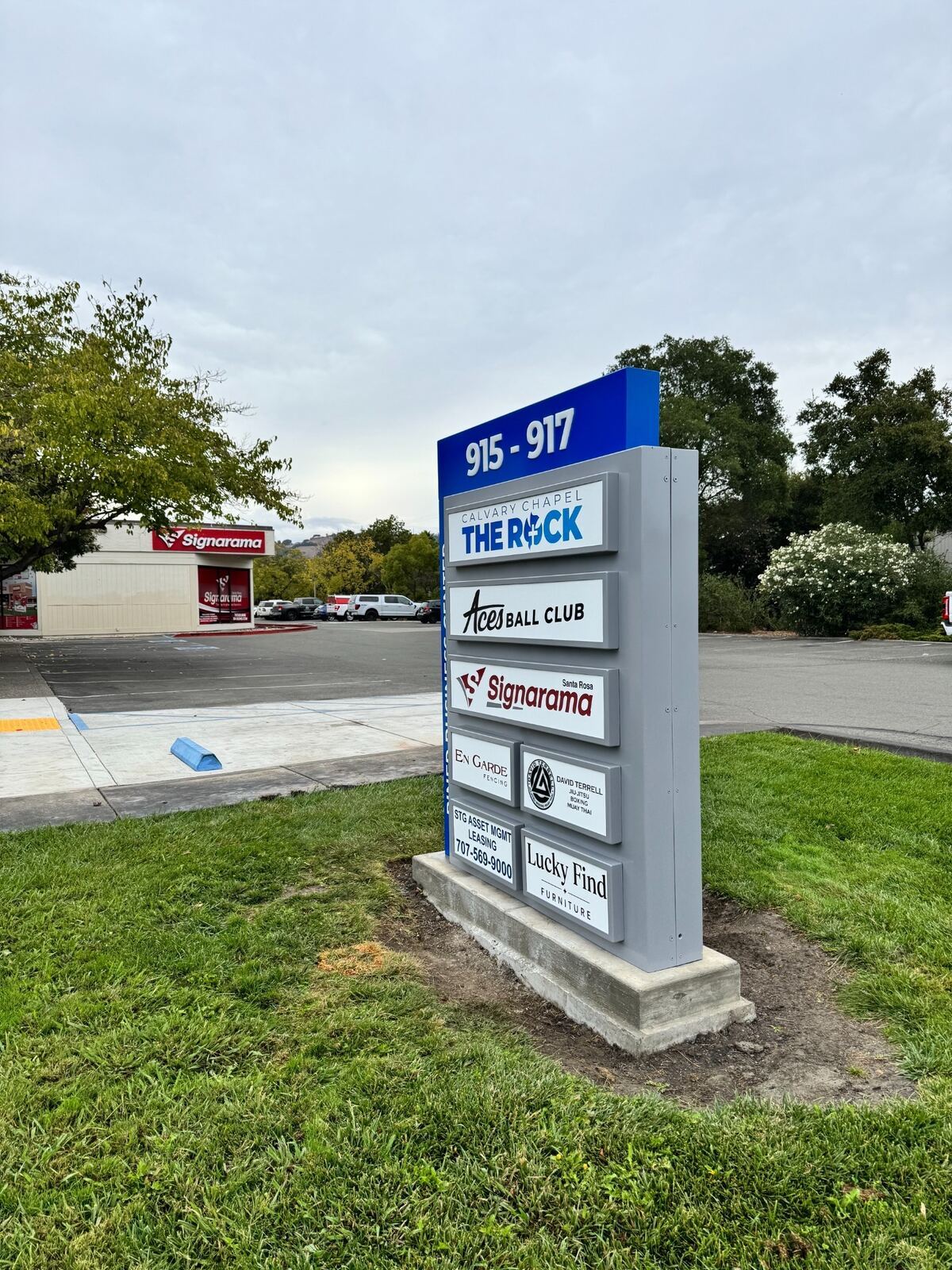 New Piner Business Center monument with the Signarama Santa Rosa storefront visible across the parking lot
