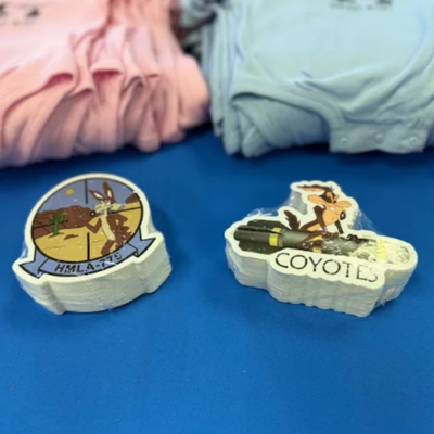 https://cdn.gorilladash.com/images/media/22439342/fully-promoted-usa-custom-kids-apparel-hmla-775-coyotes-oceanside-cajpg-square-6adf980cc6ce9.png?auto=webp&crop=1%3A1%2Csmart&width=400
