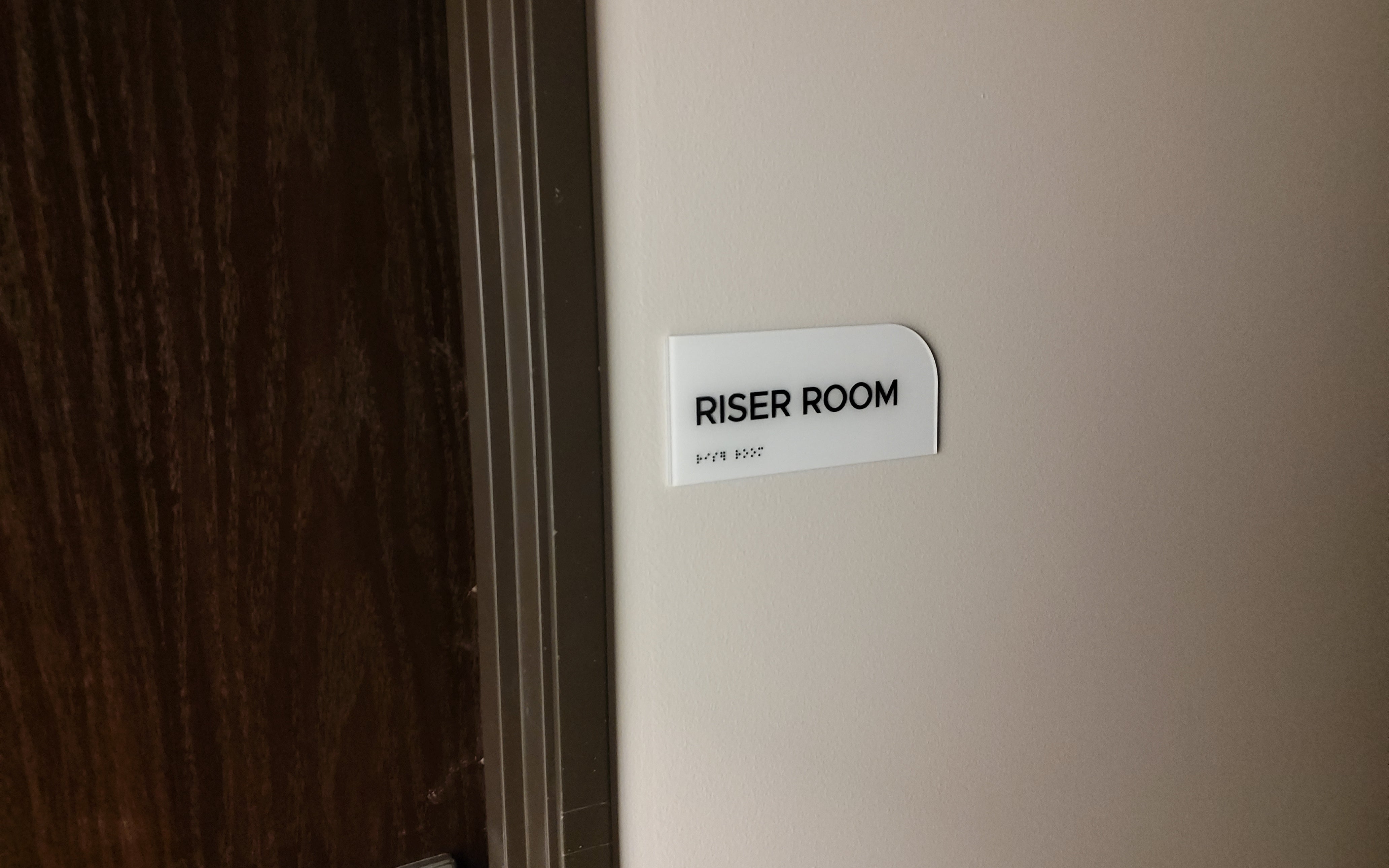 A Signage Checklist for Opening a New Medical Office