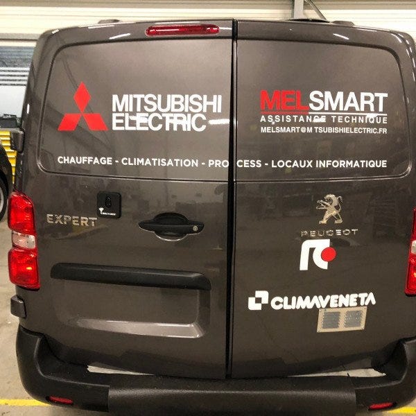 marquage vehicule covering adhésif