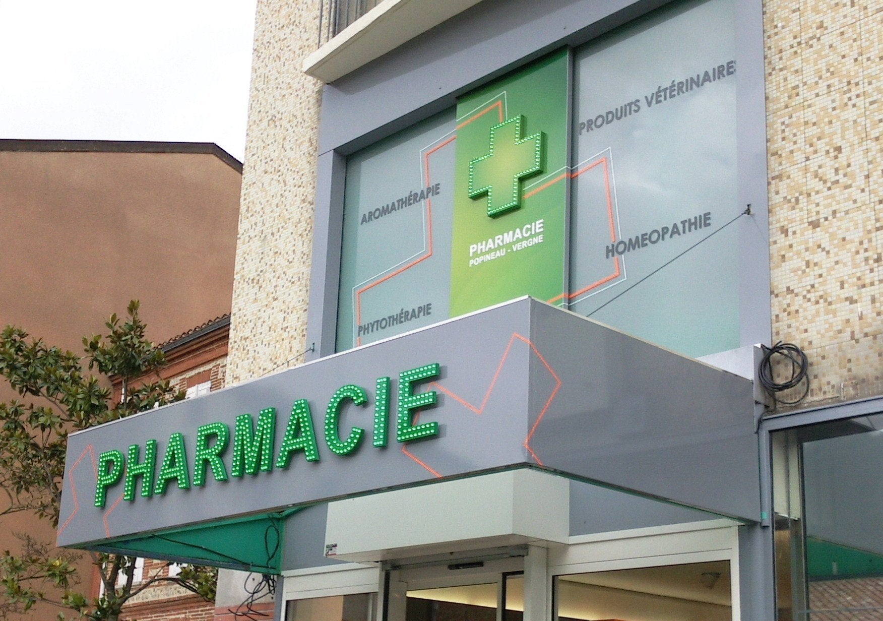 SIGNALETIQUE SPECIALE PHARMACIES