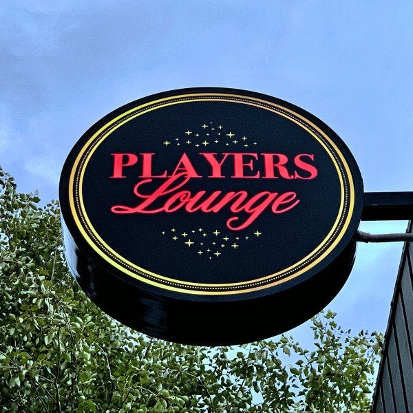 Players Lounge – Lightbox