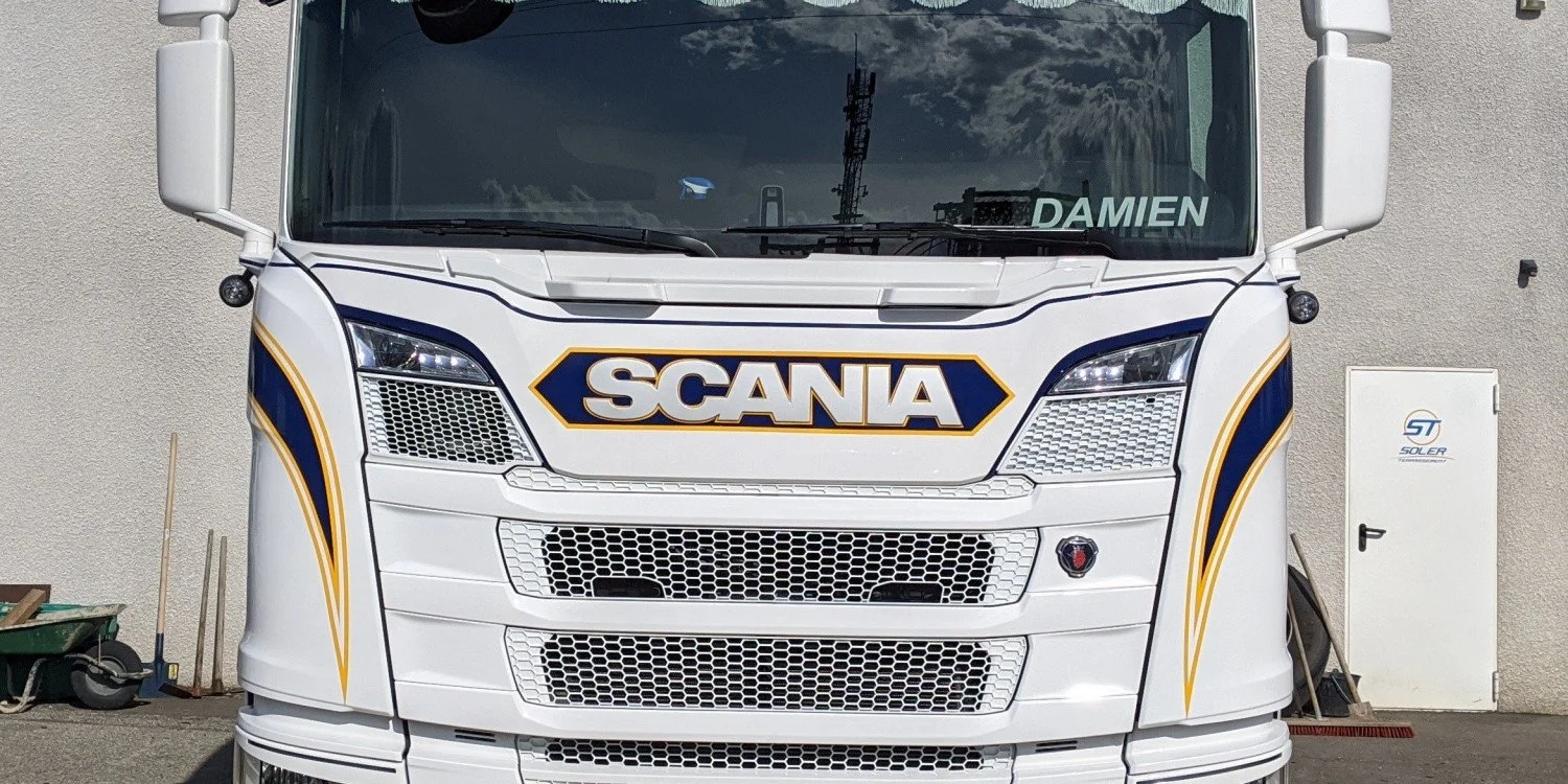Lettrage camion