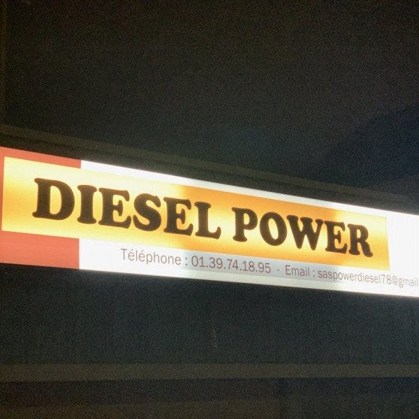 Caisson lumineux - Diesel power