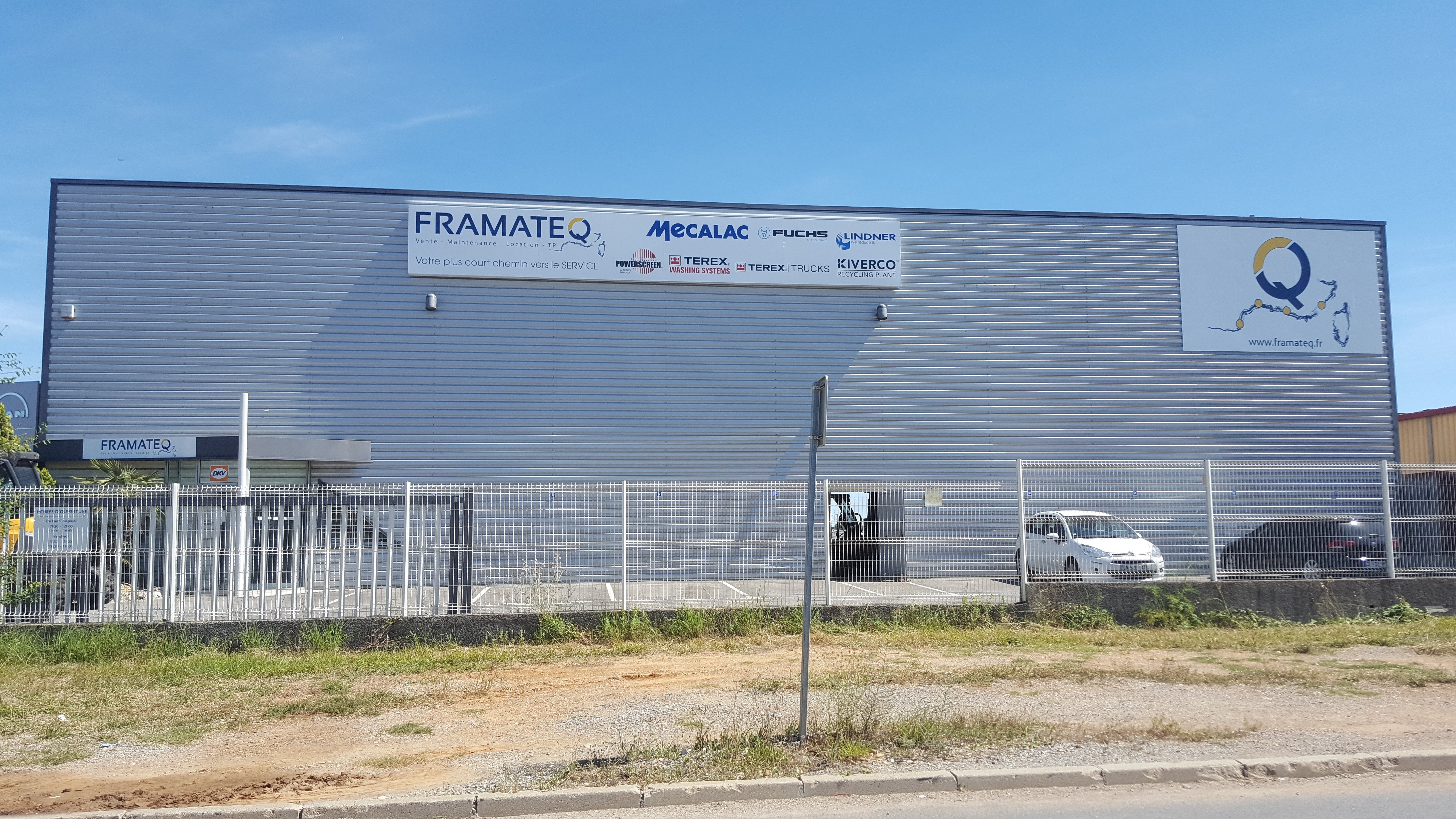 ENSEIGNES ET SIGNALETIQUES