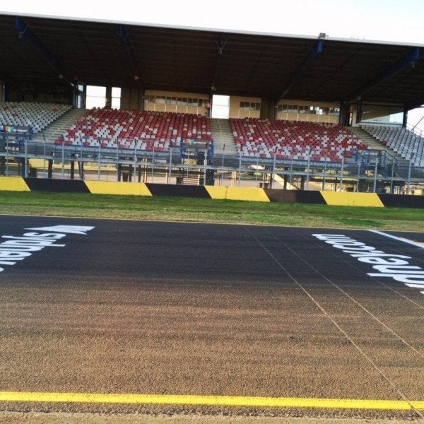 Sydney Motorsport Park - Signarama Sydney CBD South