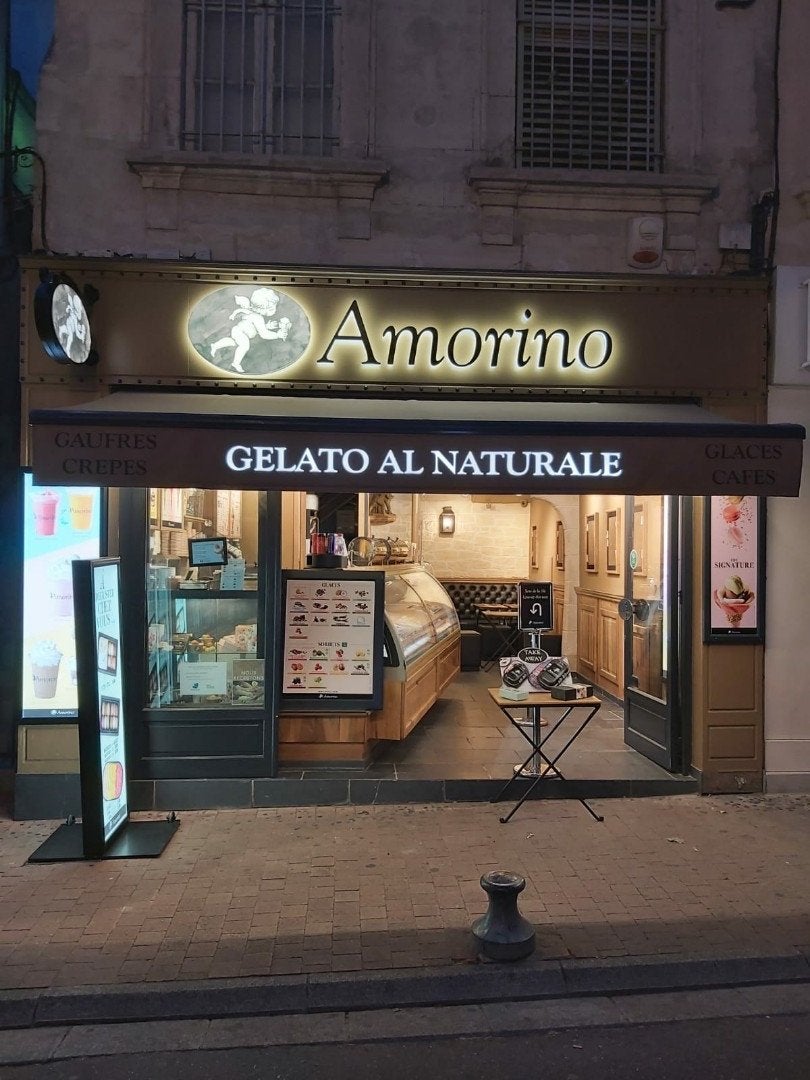 ENSEIGNE LUMINEUSE AMORINO