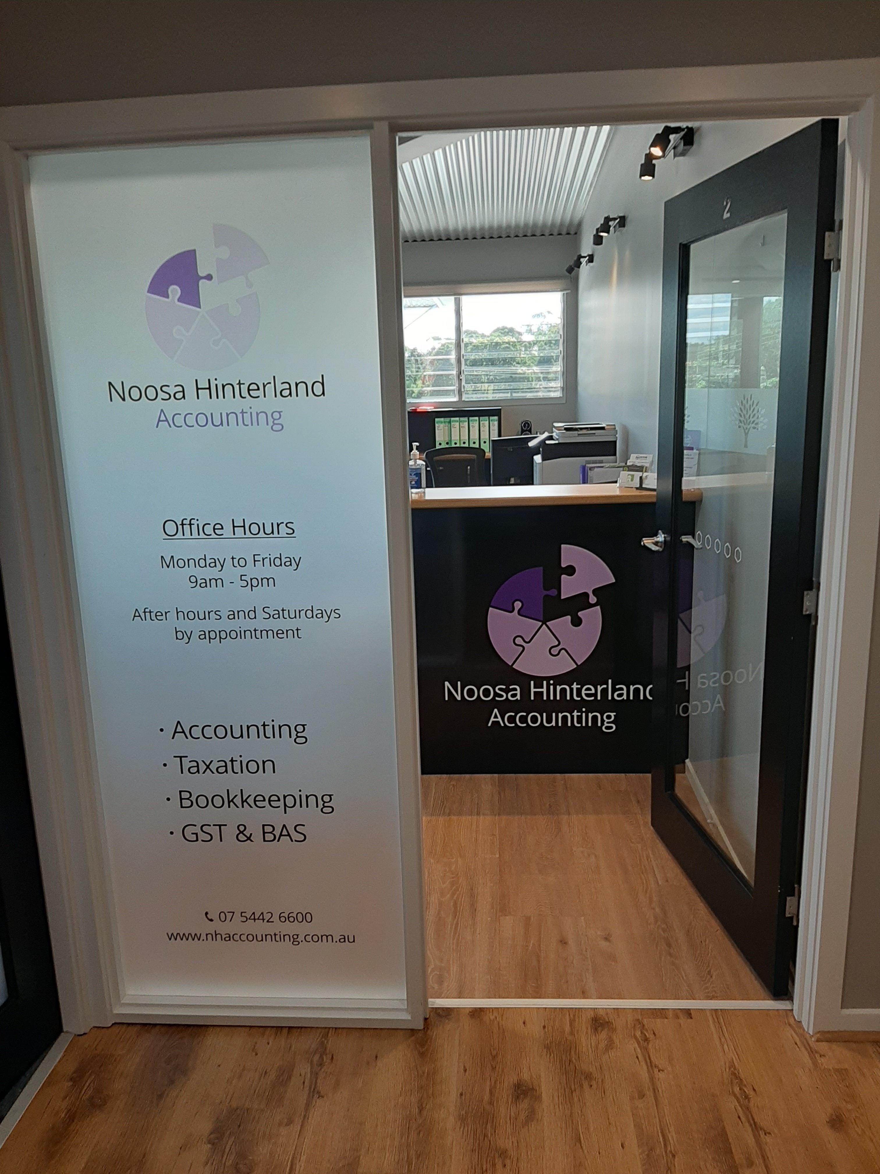 New Signage for Noosa Hinterland Accounting