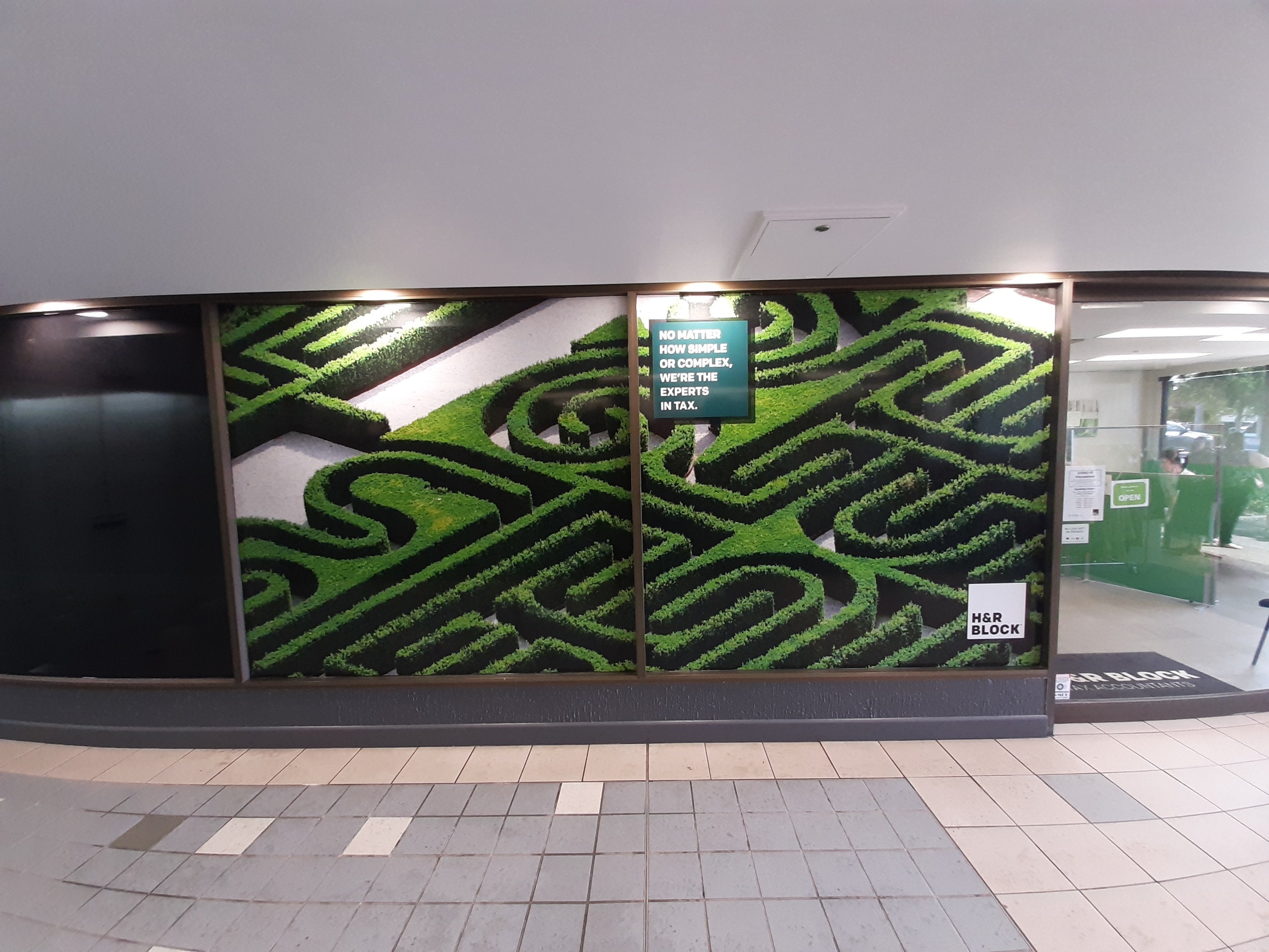 Window Graphics for H&R Block