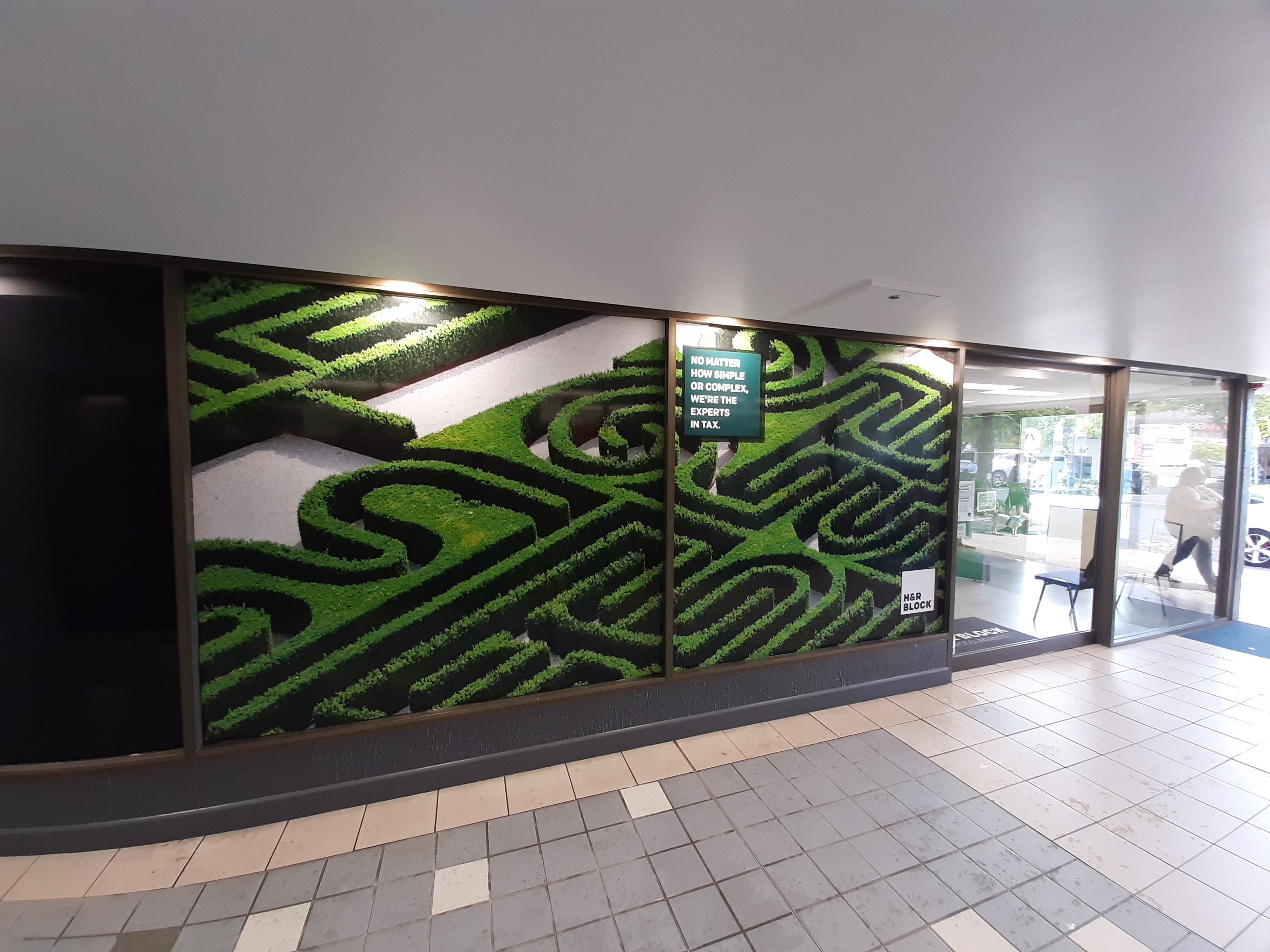 Window Graphics for H&R Block