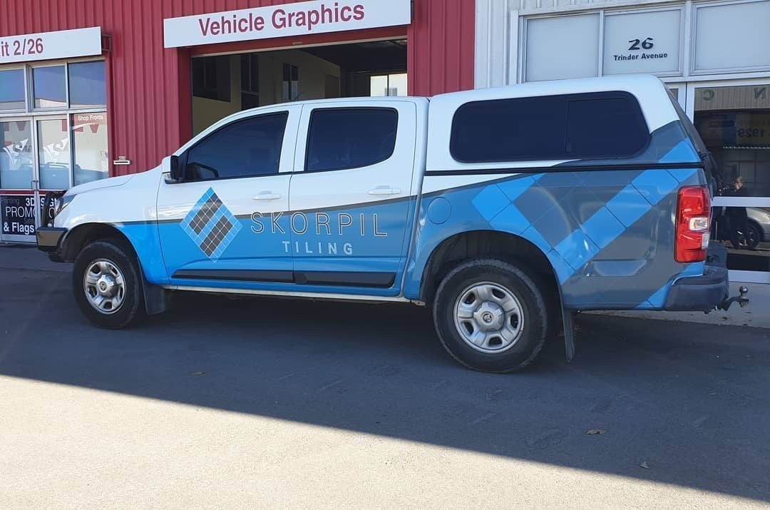 Skorpil Tiling Partial Wrap