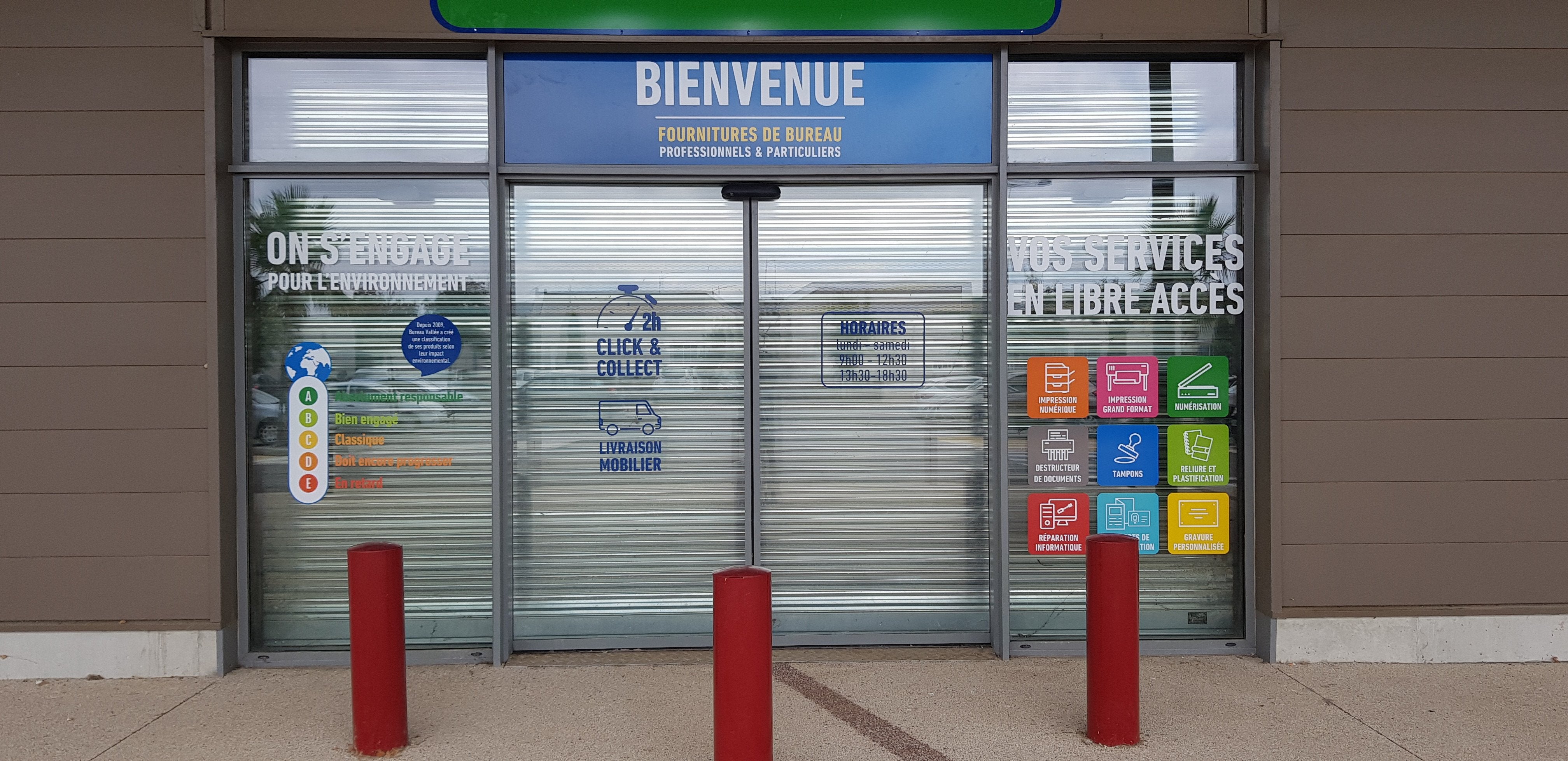 SIGNALETIQUE BUREAU VALLEE
