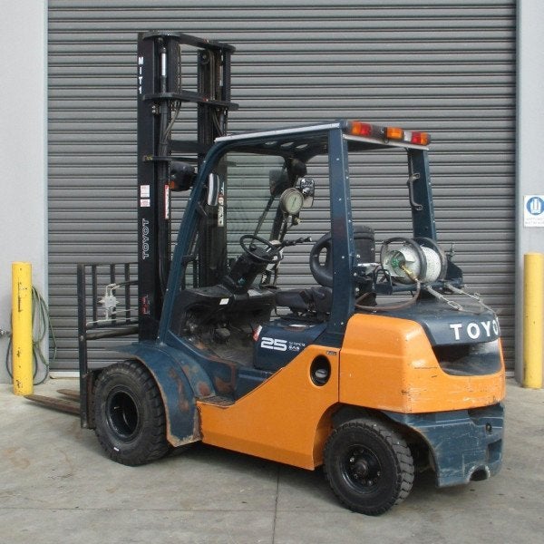Toyota 32-8FG25 #1474