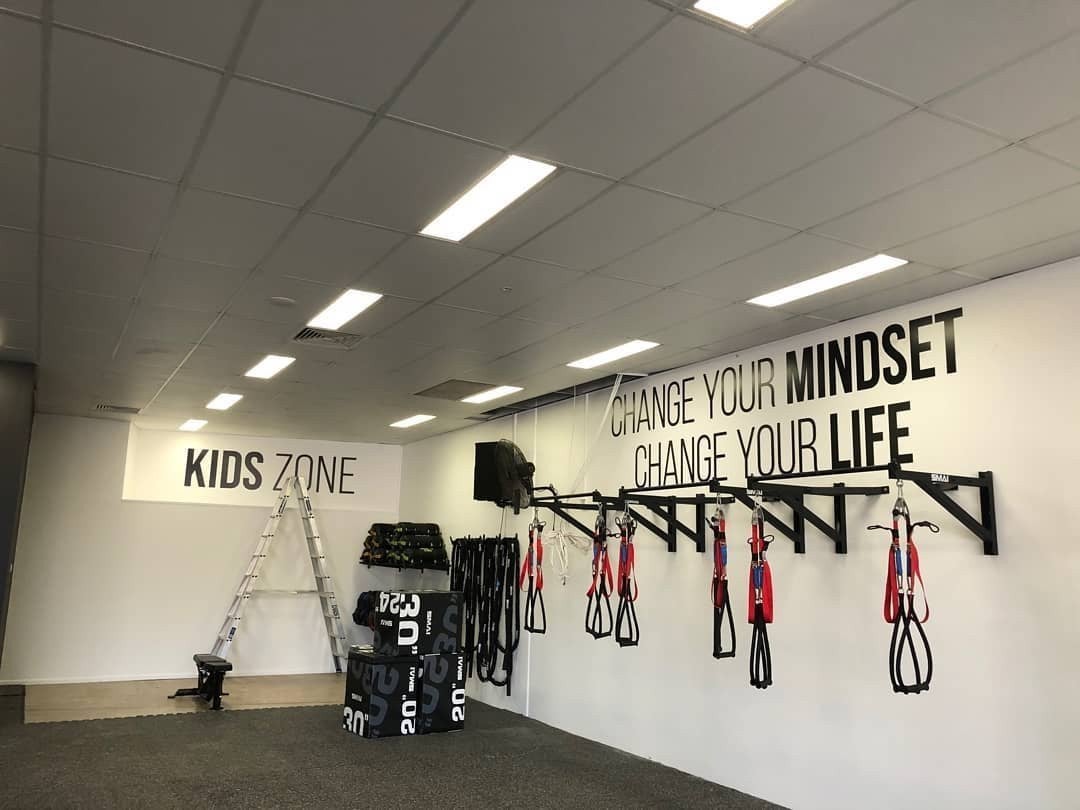 PLC Birtinya Signage