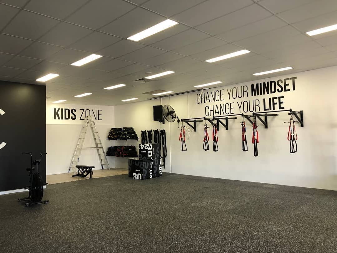 PLC Birtinya Signage