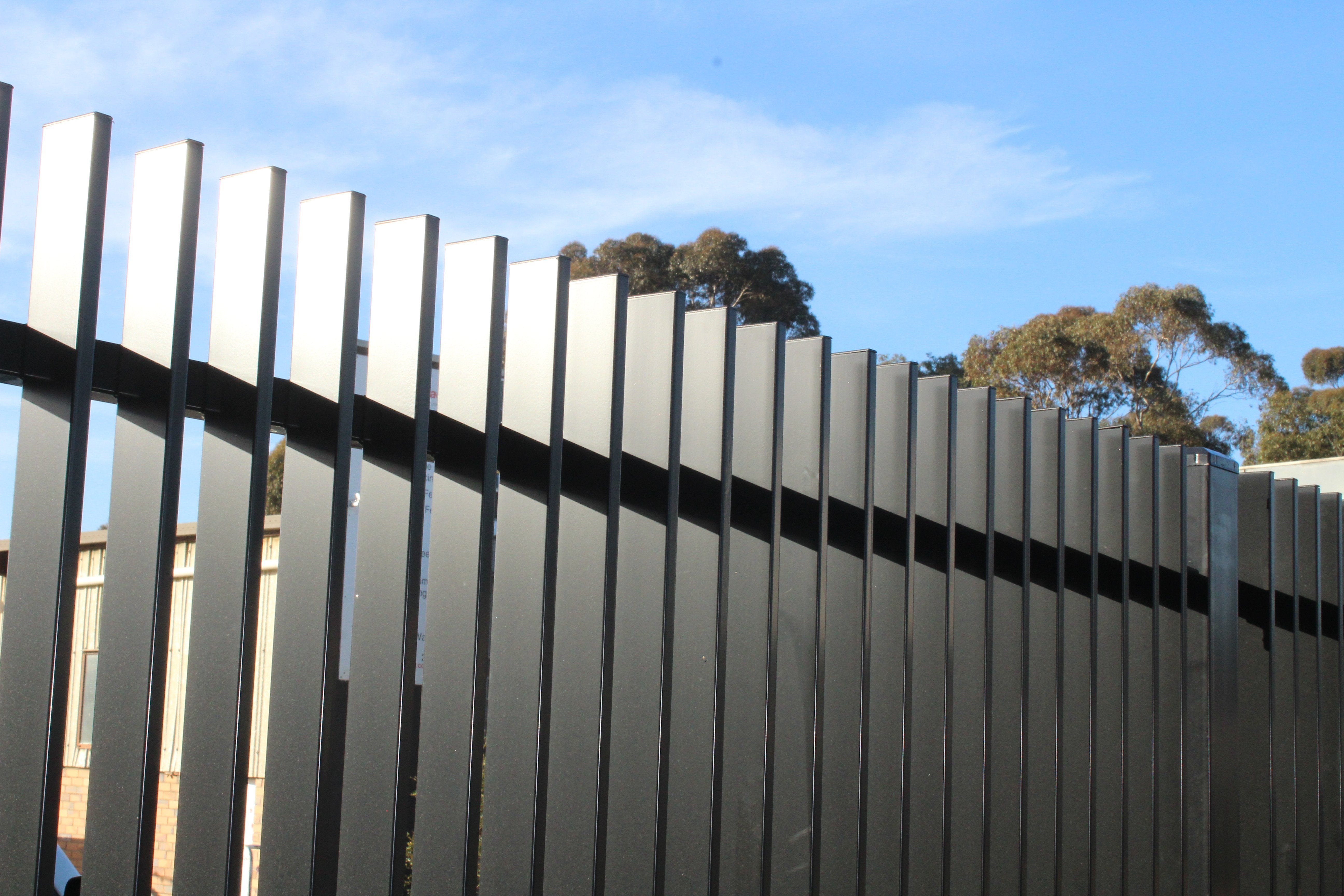 Aluminium Blade Fencing - Online Fence Supplies