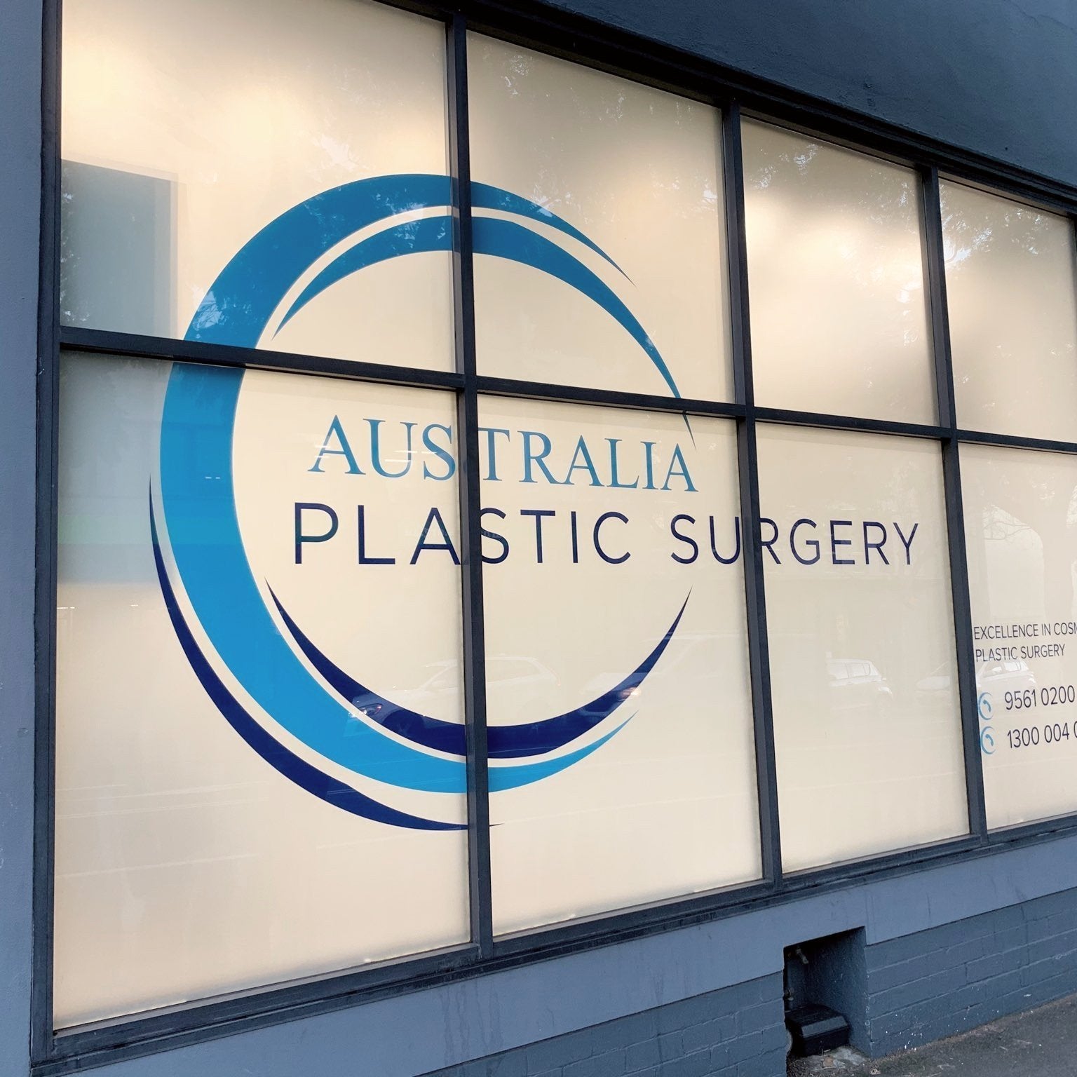 Australia Plastic Surgery Frost and Vinyl - Signarama Sydney CBD South