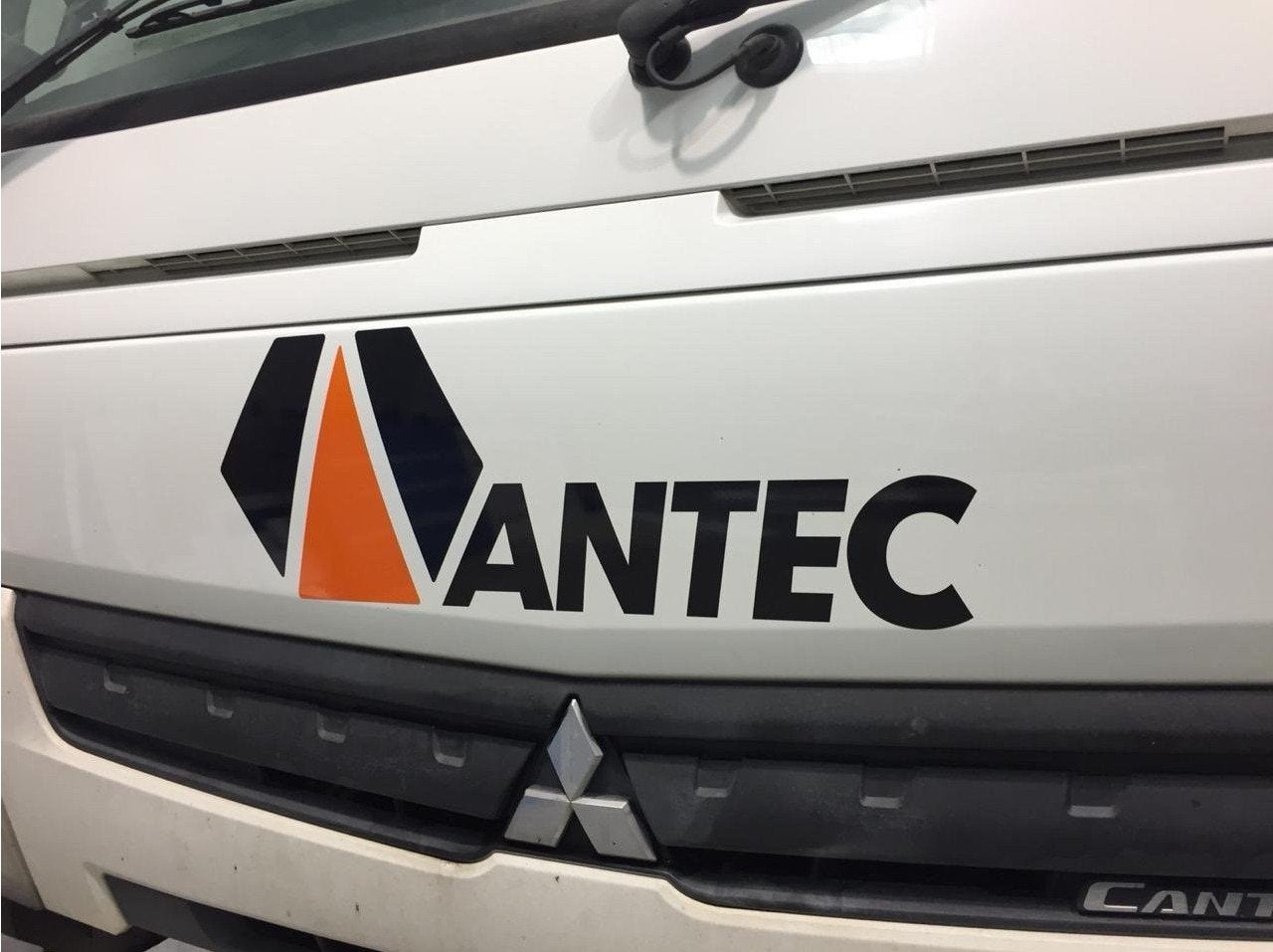 Truck Signage - ANTEC.