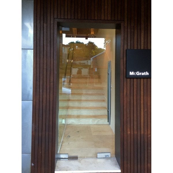 Mcgrath mini lightbox with 3d acrylic lettering 2 - Signarama Sydney CBD South