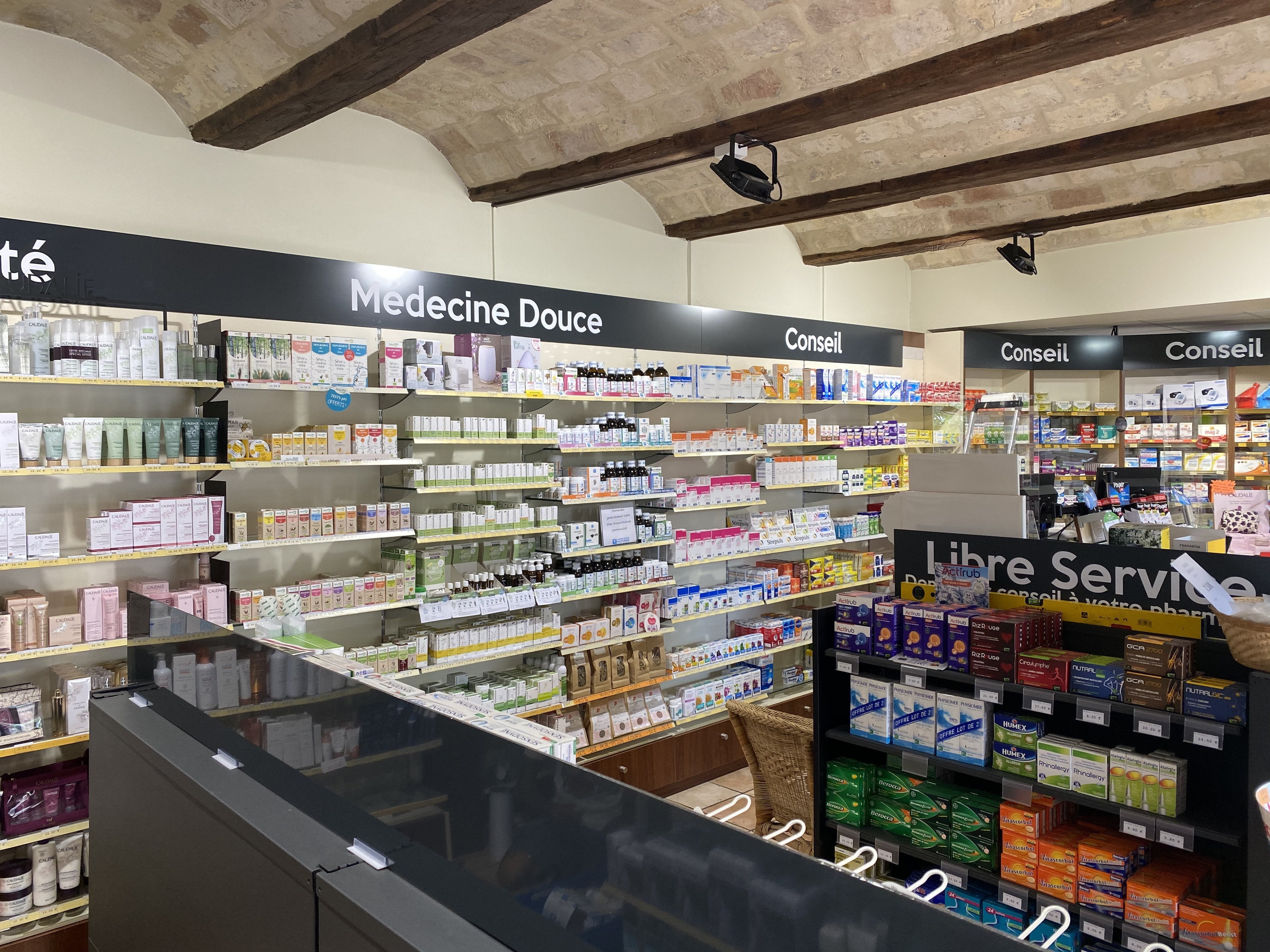 PHARMACIE DE MONTFERRIEZ
