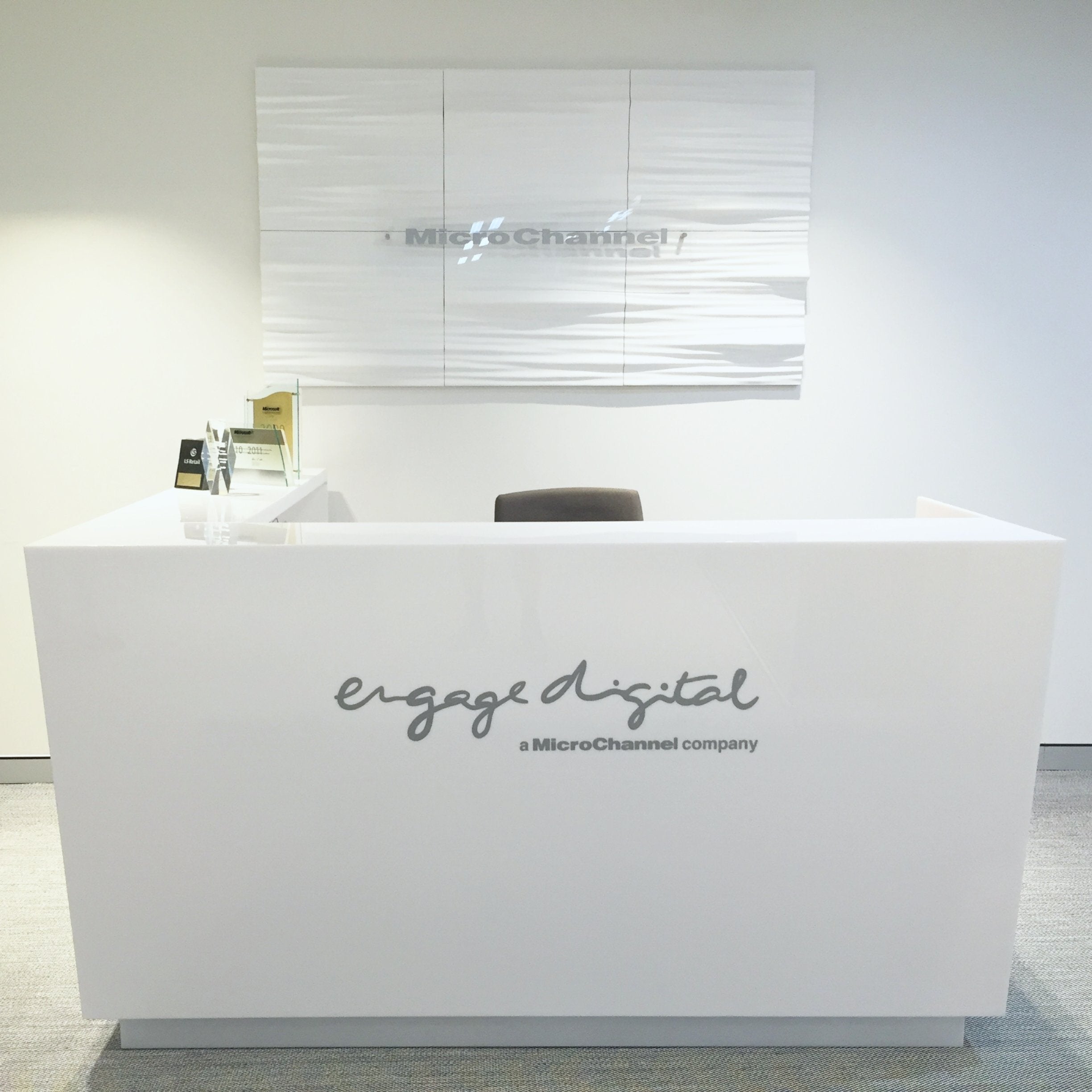 Engage digital vinyl lettering and acrylic - Signarama Sydney CBD South