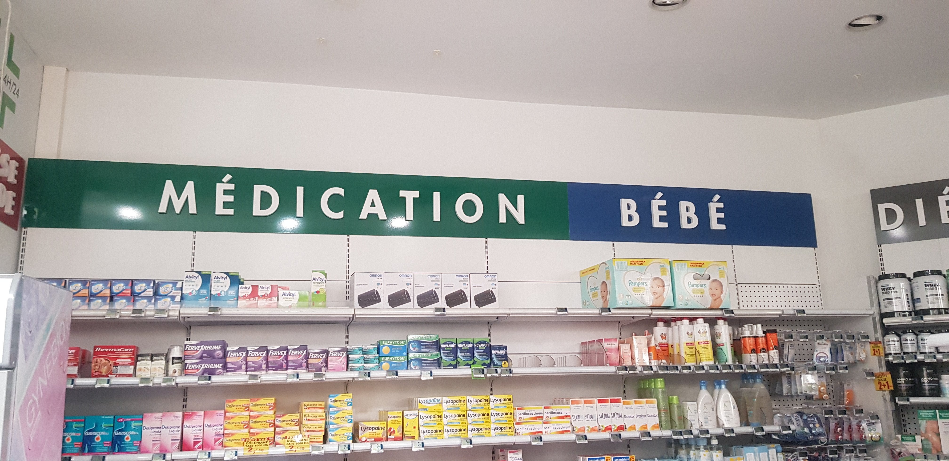 SIGNALETIQUE PHARMACIE DE LA COMEDIE
