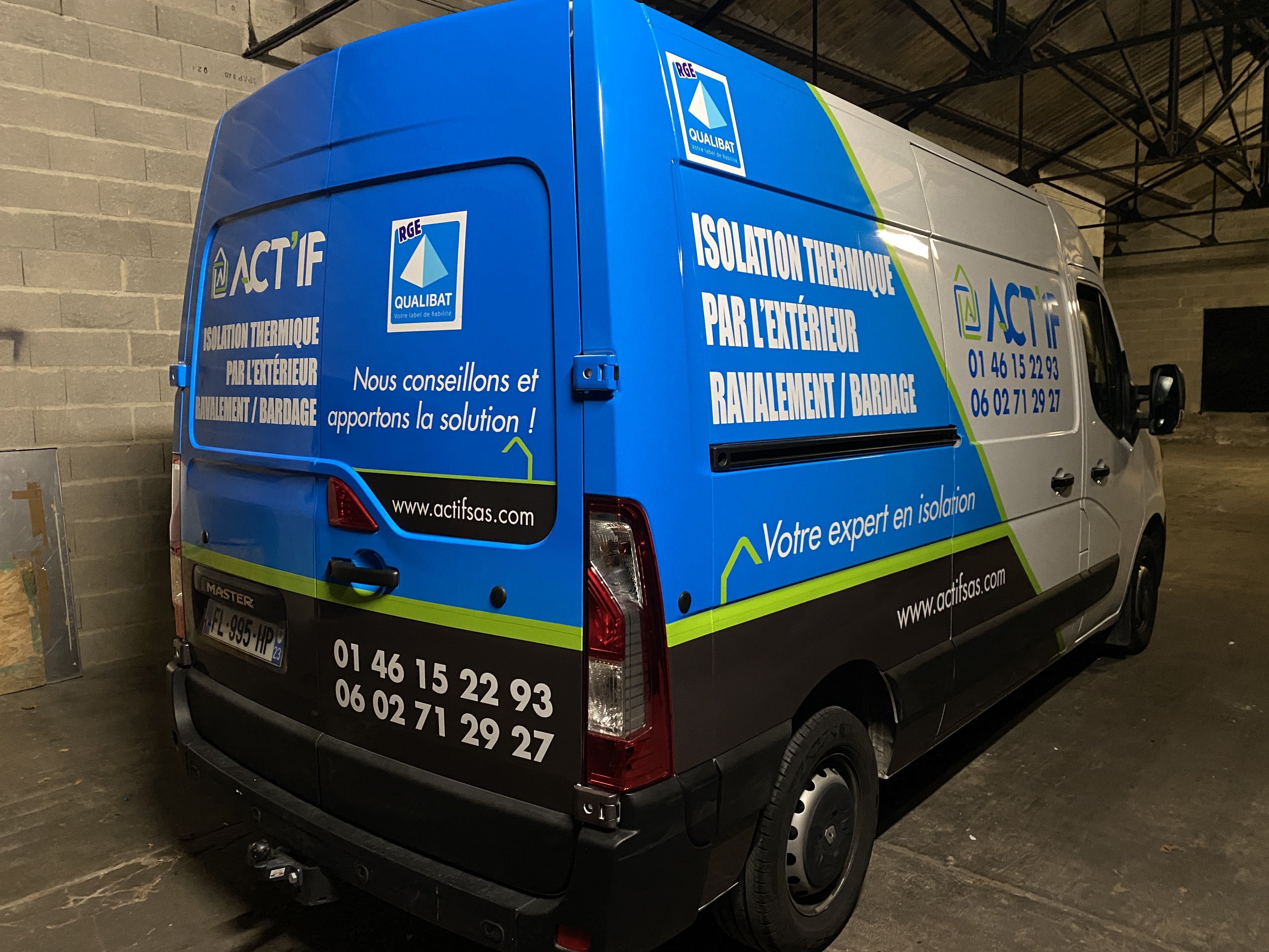 covering-semicovering-habillagevehicule-renaultmaster-renaulttraffic-signarama-issylesmoulineaux