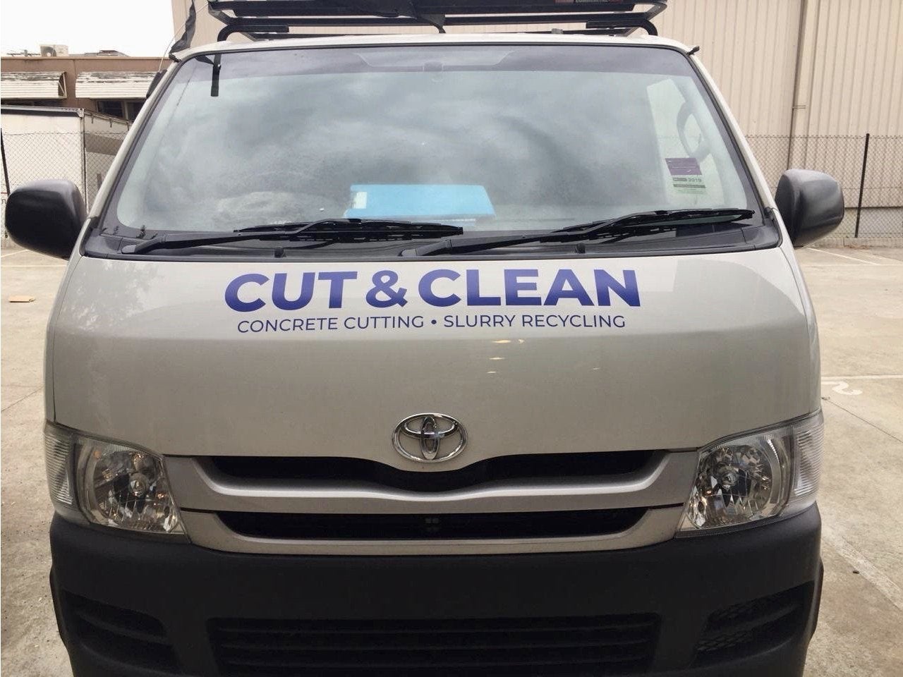 Van Lettering - Cut & Clean - Heidelberg West.