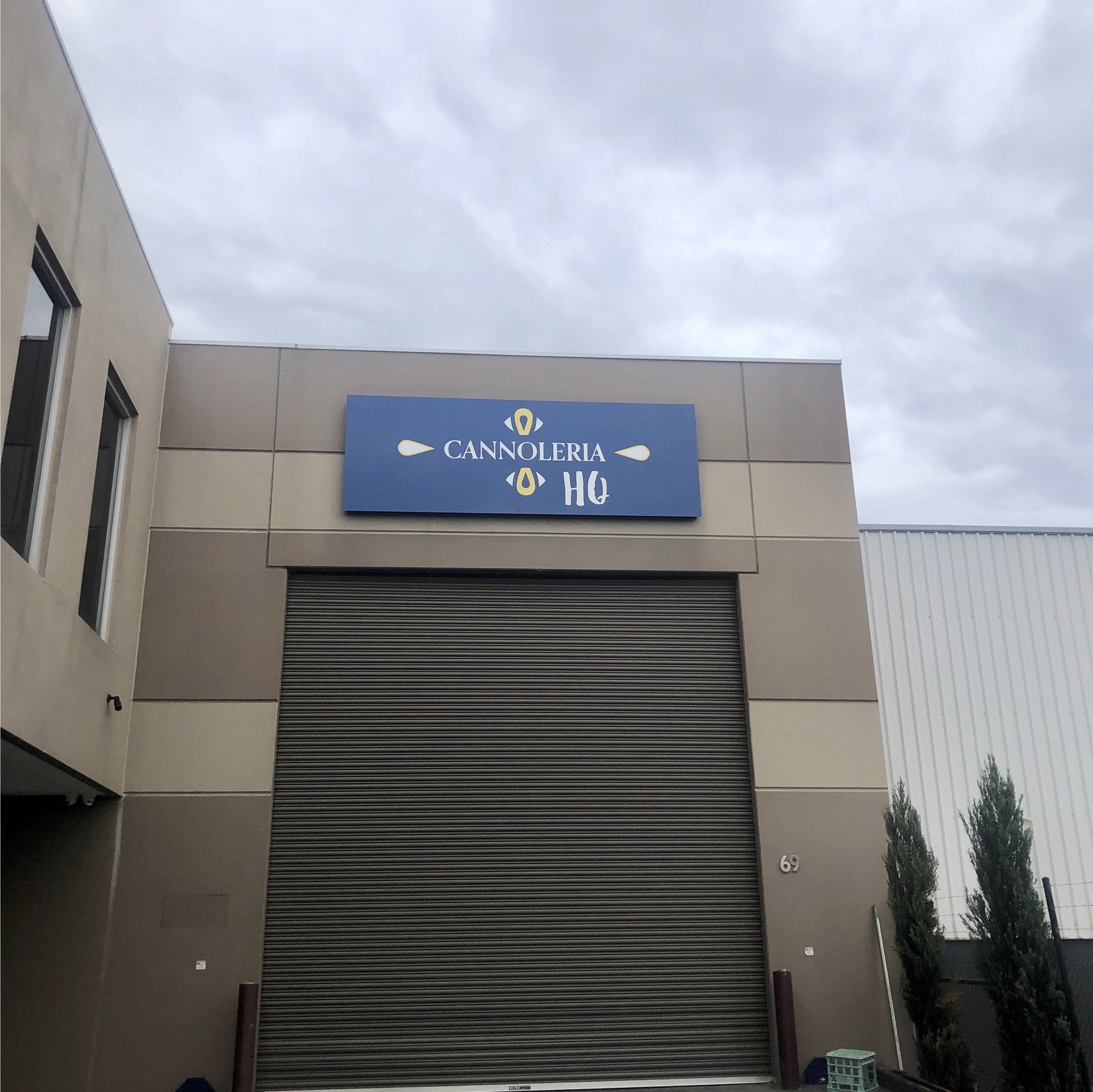 Building Signage - UGO Cucina Popolare / Cannoleria - Heidelberg West