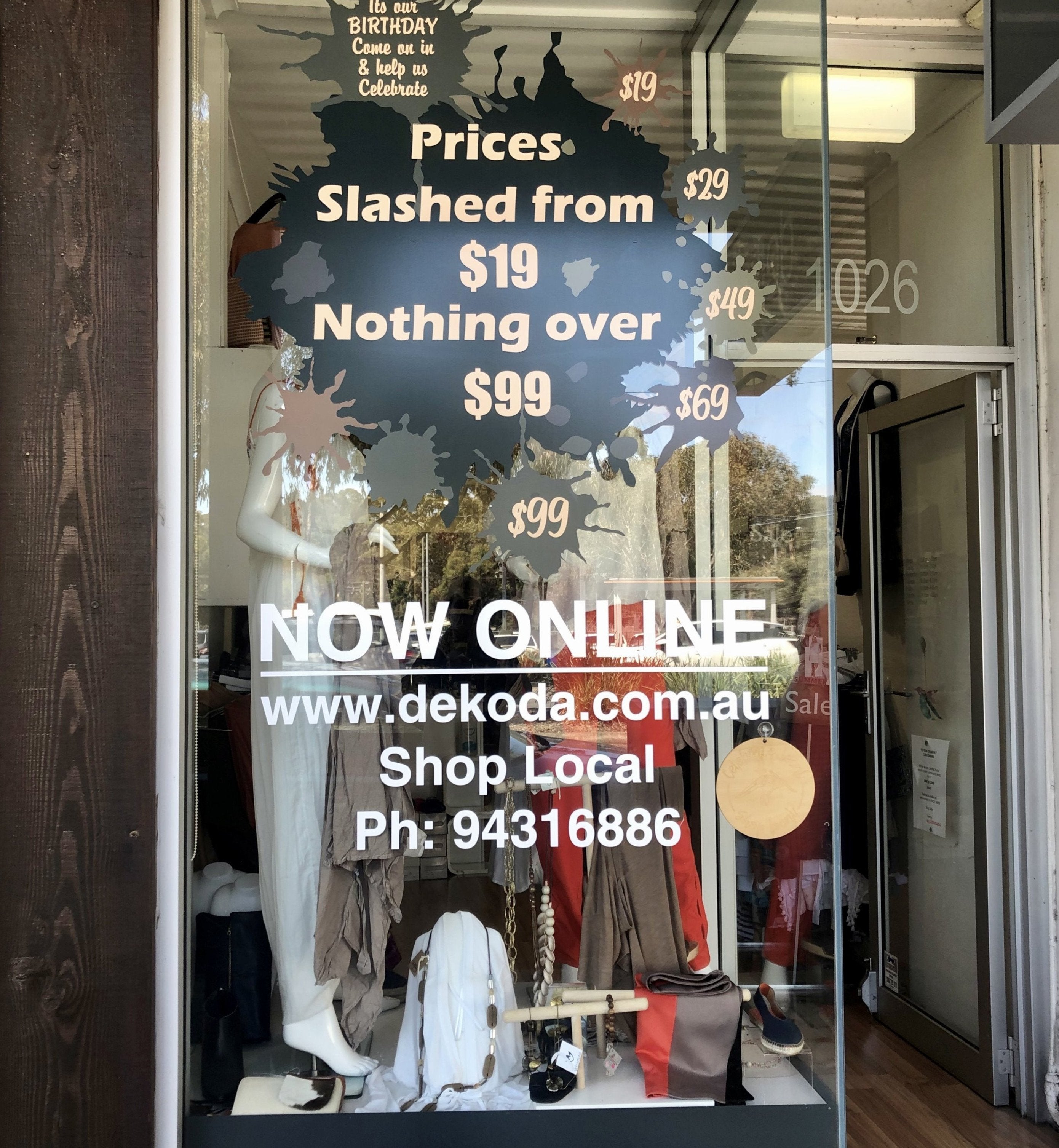Window Graphics - De Koda - Eltham