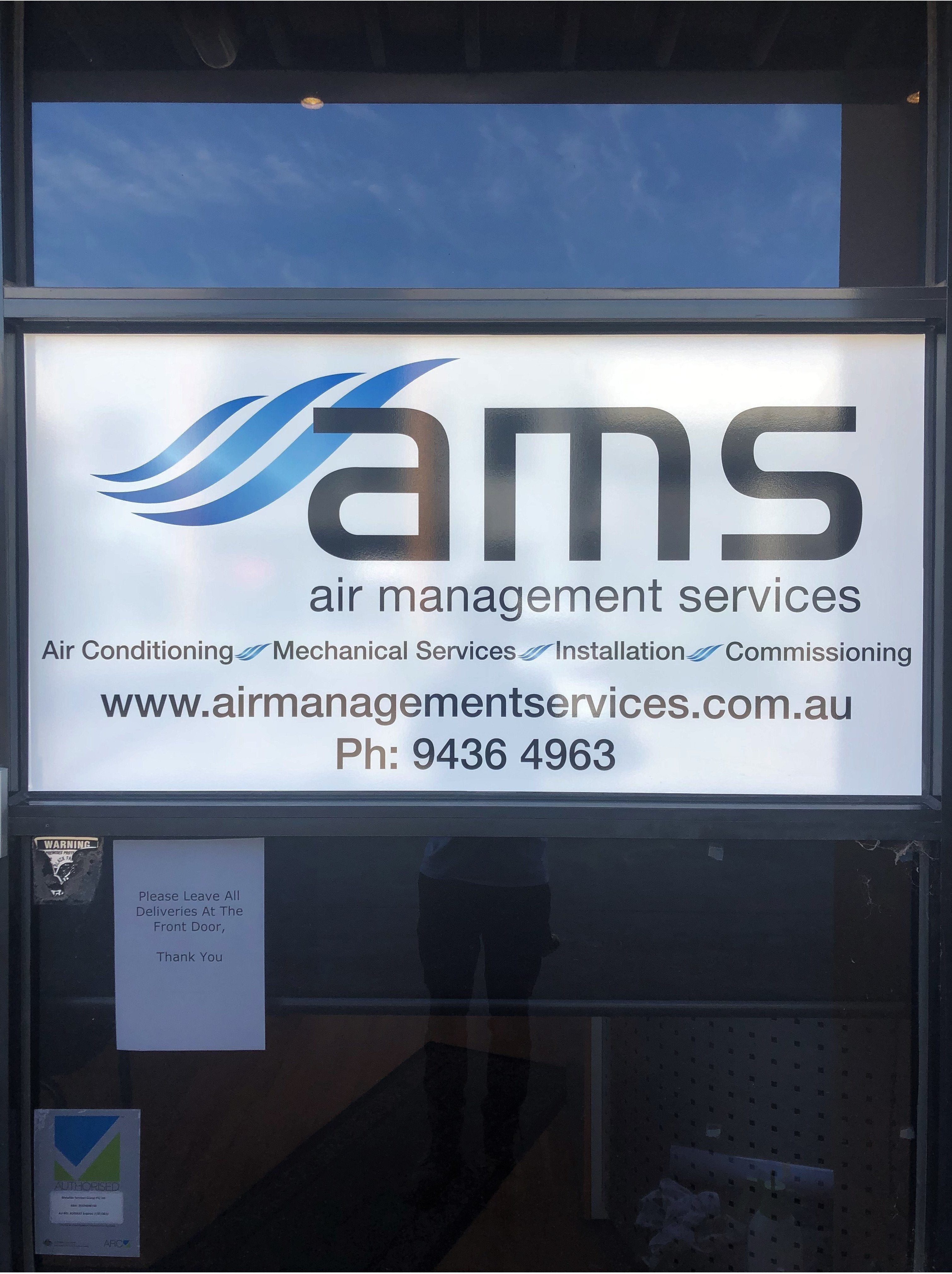 Vehicle Lettering & Window Graphics - Air Management Services