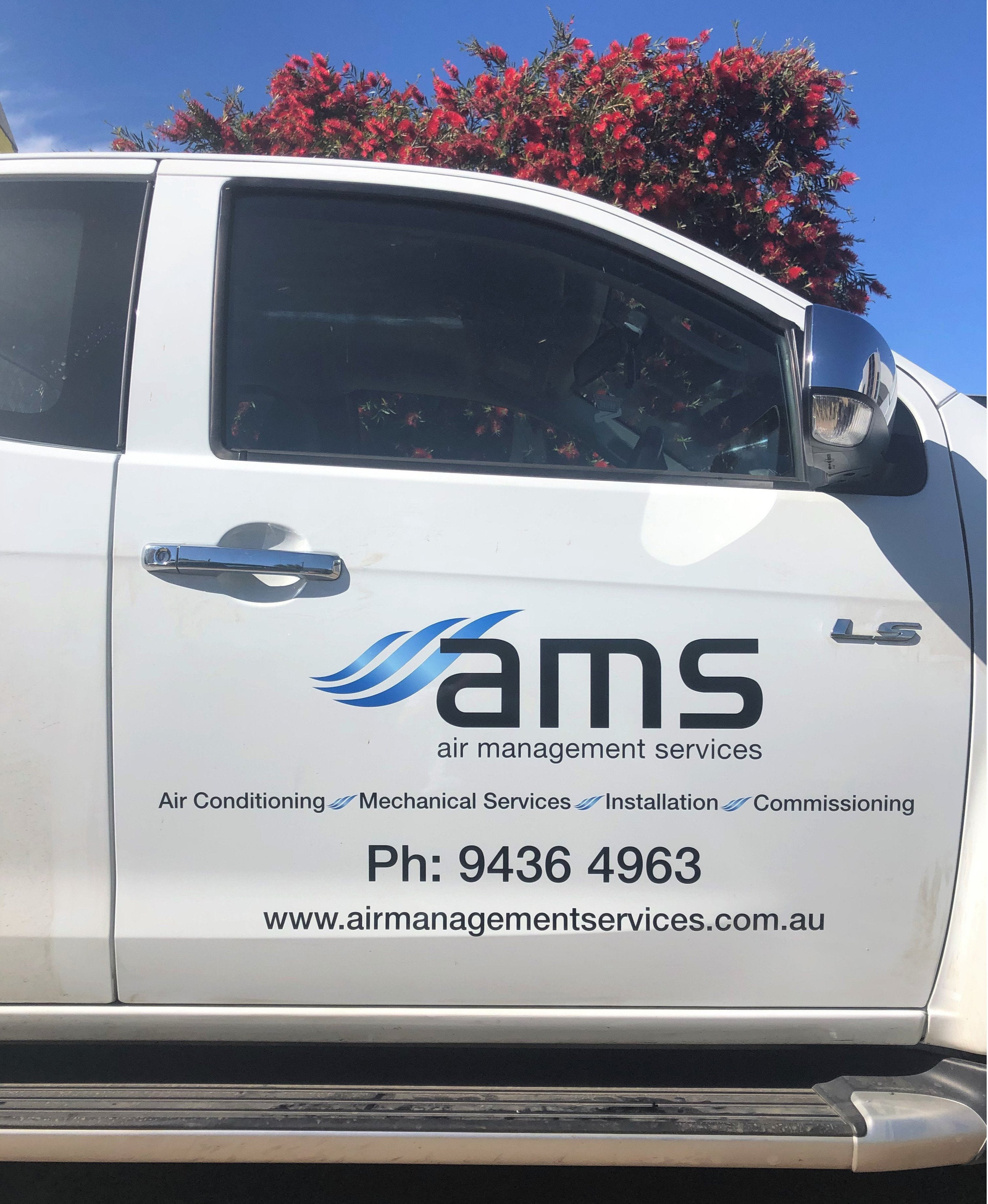 Vehicle Lettering & Window Graphics - Air Management Services