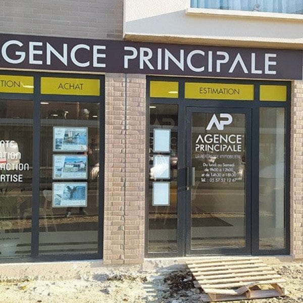 #Latestedebuch #panno #agenceimmobilière ##microperforé #Panneaux # Dibond