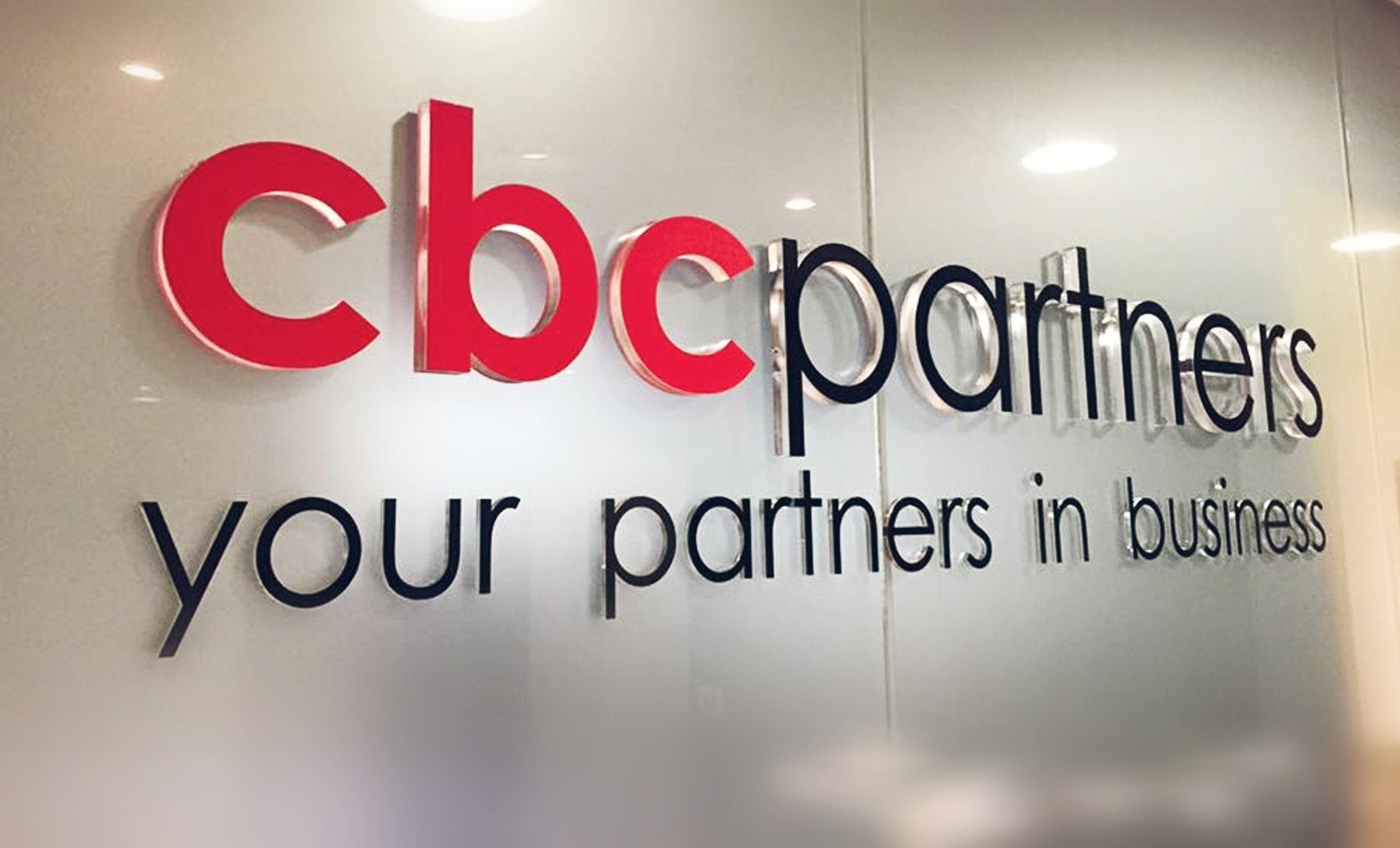 Acrylic lettering with vinyl (reception sign)