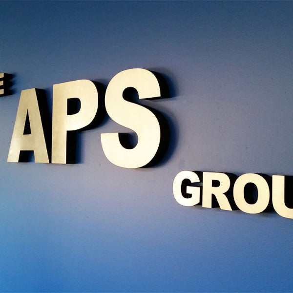 Non-illuminated 3D lettering indoor signage
