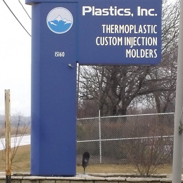 Monument Sign Paramount Plastics from 2014