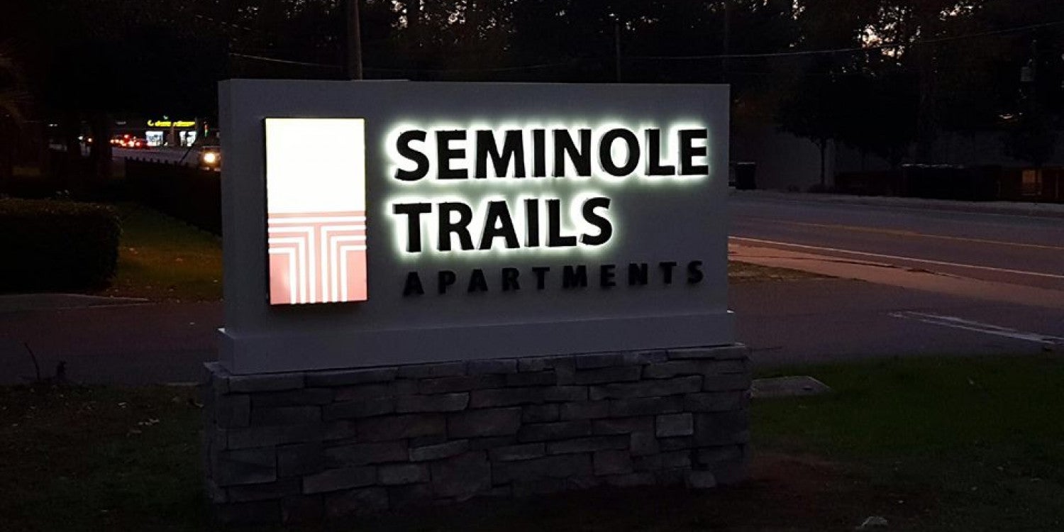 Custom Outdoor Signs for Business