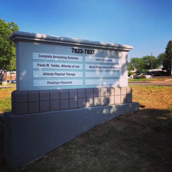 Peachtree Monument Sign