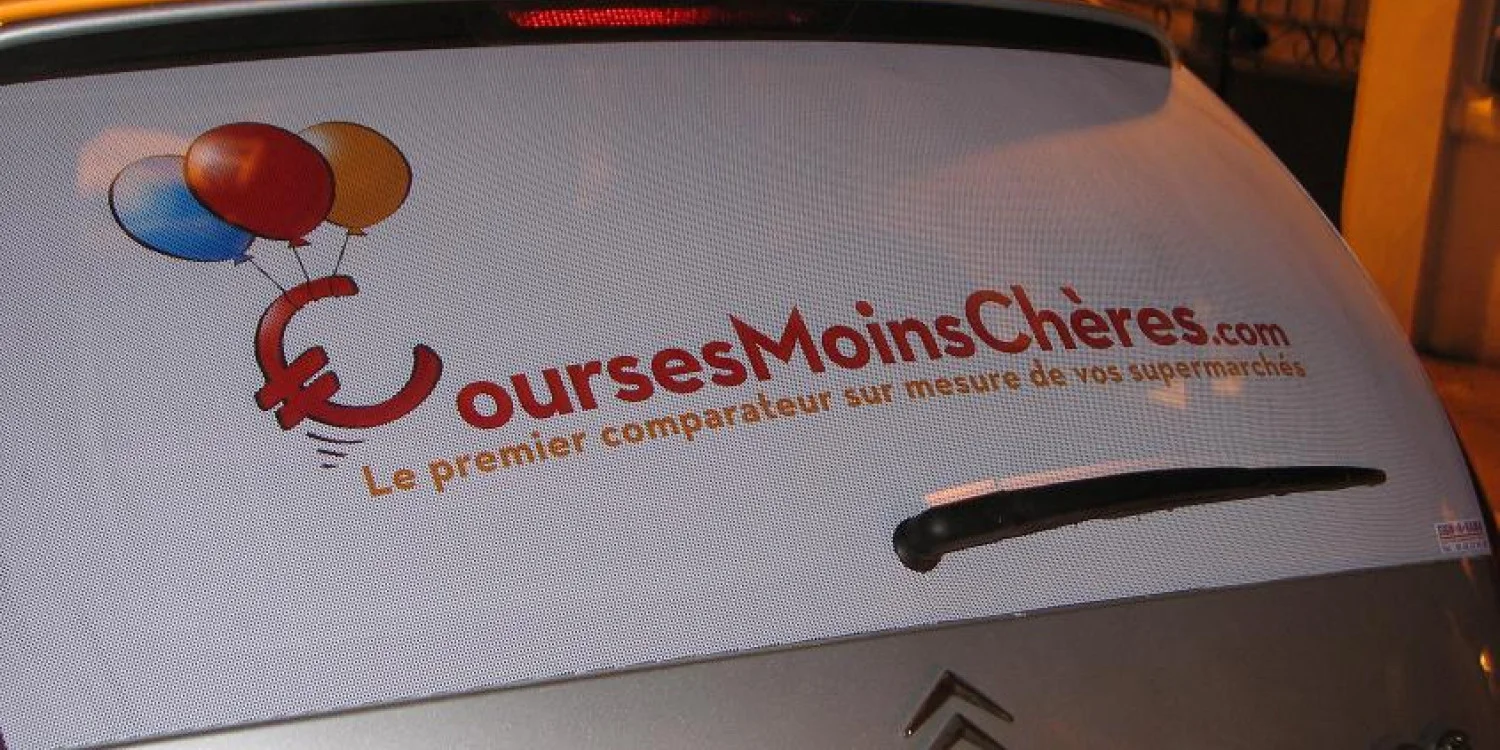 Microperforé lunette arrière