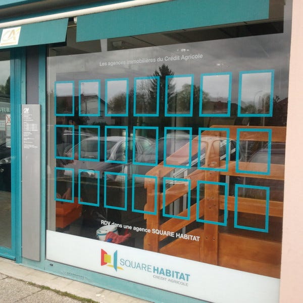 marquage vitrine realisation de cadres annonces adhesifs- DIJON