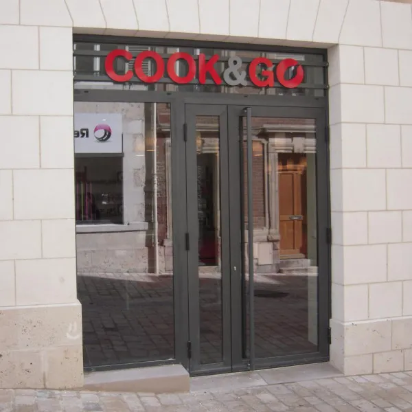 lettres découpées en aluminium - ORLEANS
