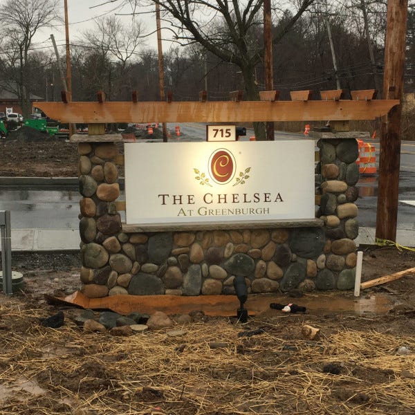 Chelsea Carved_Roseland