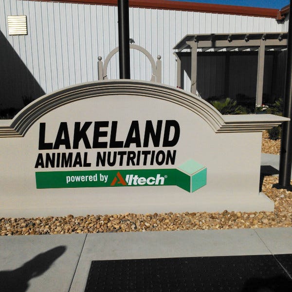 Alltech Lakeland Stucco Sign