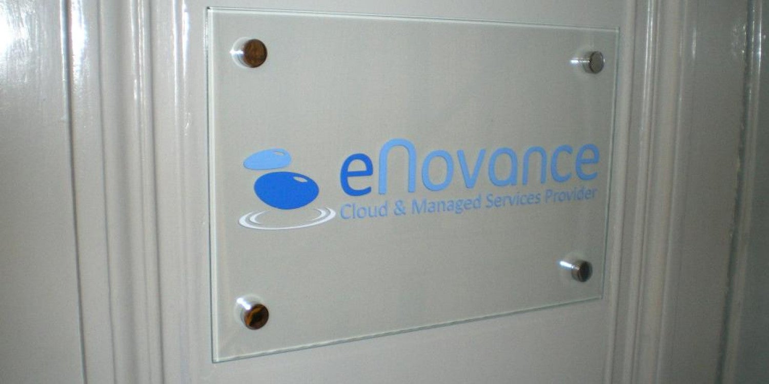 Plaques signalétiques
